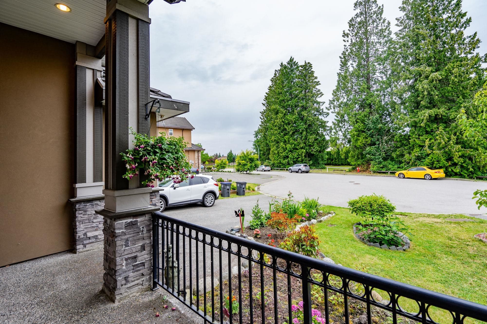16492 104a Avenue, Surrey, V4N 5S6 — photo 3