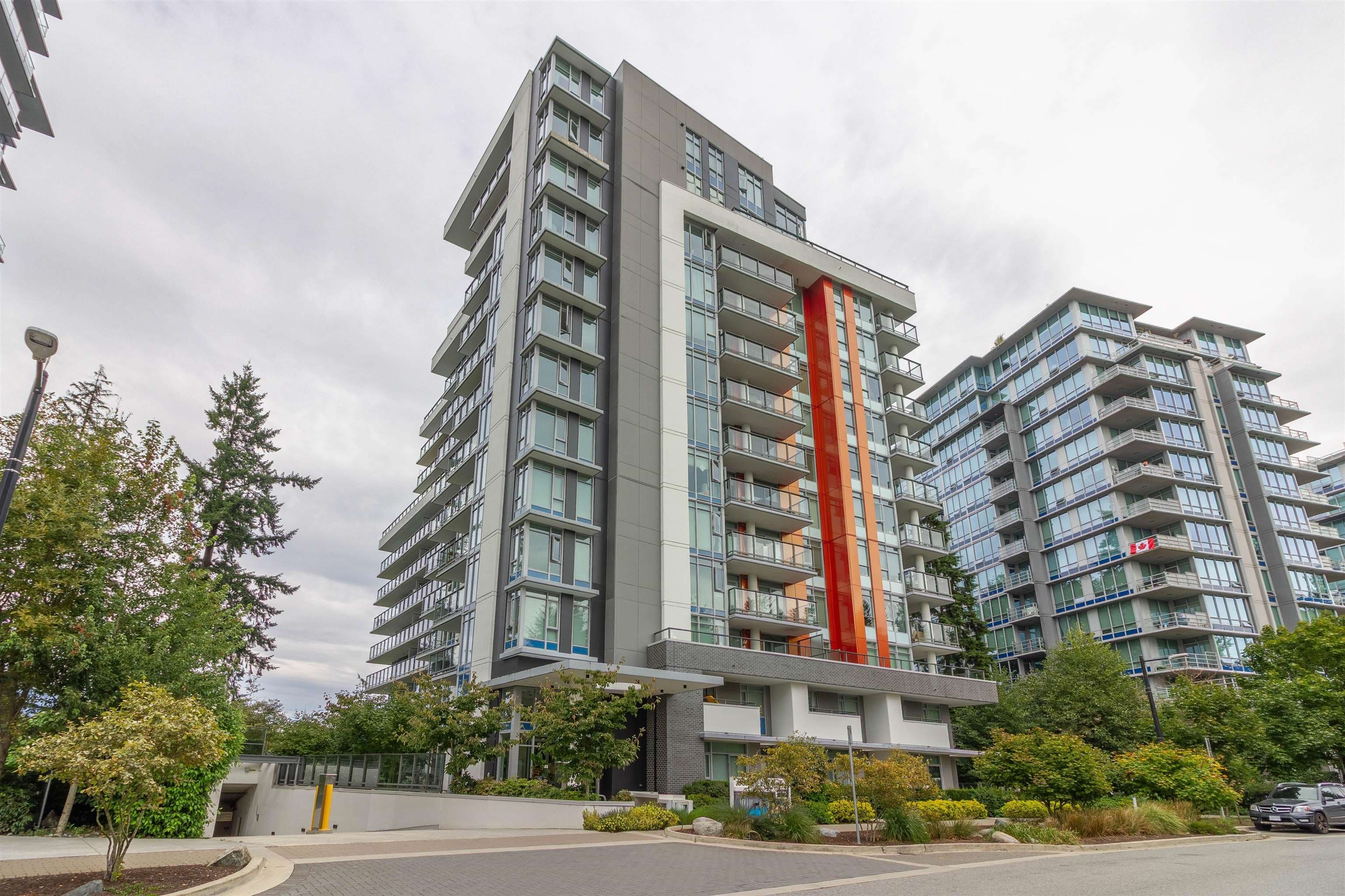 201 - 8940 University Crescent, Burnaby, V5A 0E7 — photo 1