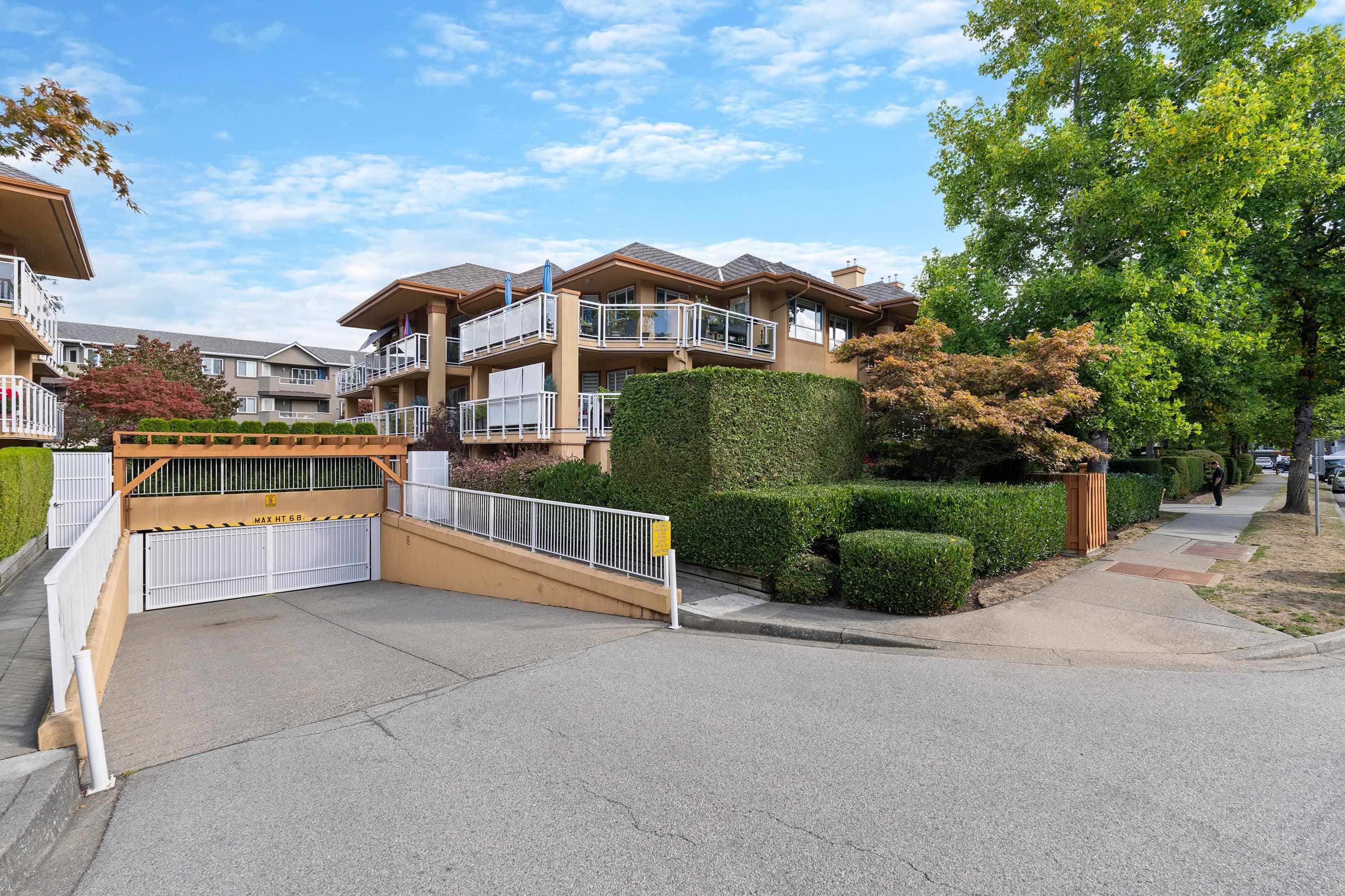 305 - 15185 22nd Avenue, Surrey, V4A 9T4 — photo 3
