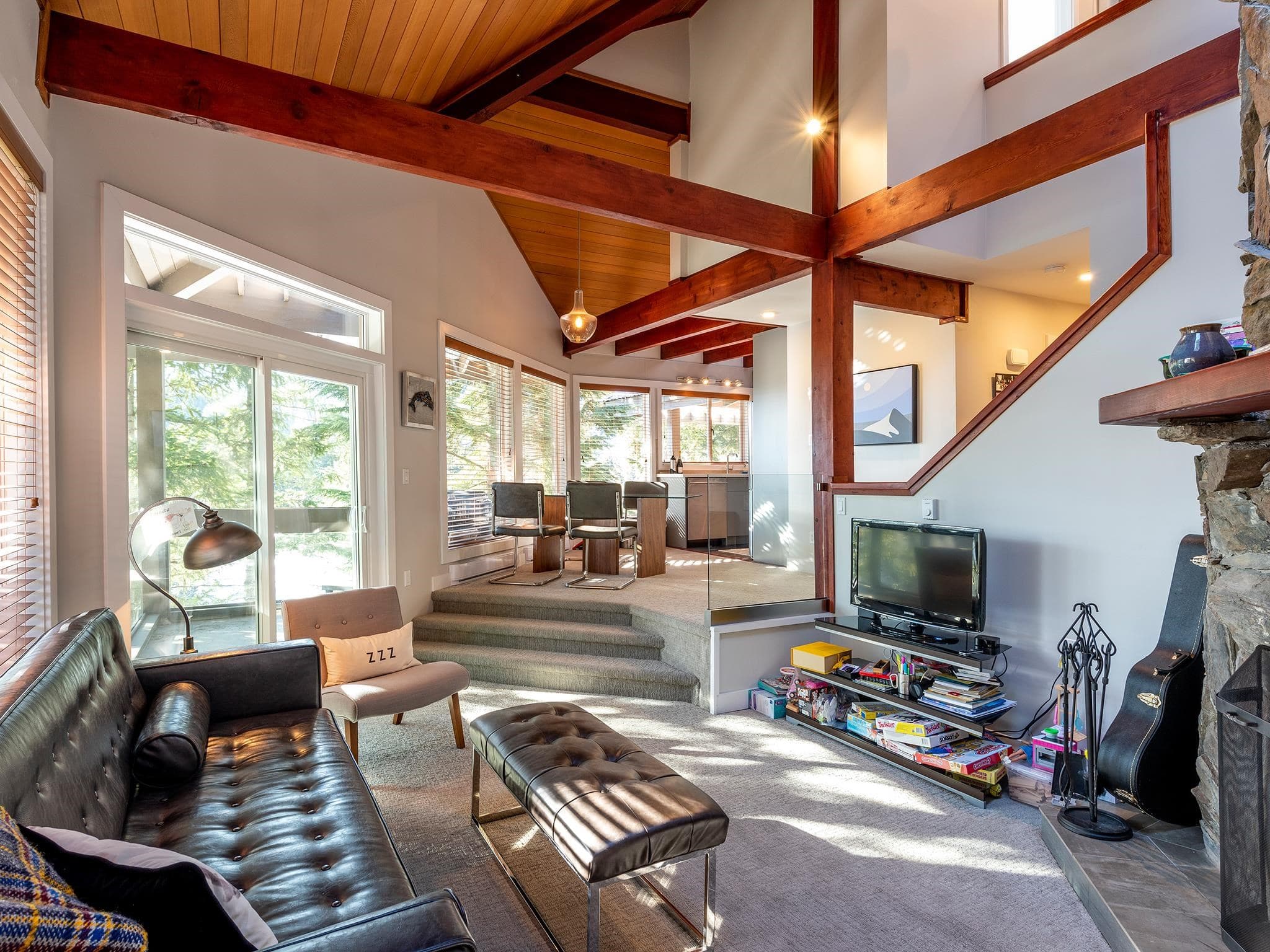 216 - 6117 Eagle Drive, Whistler, V0N 1B6 — photo 2