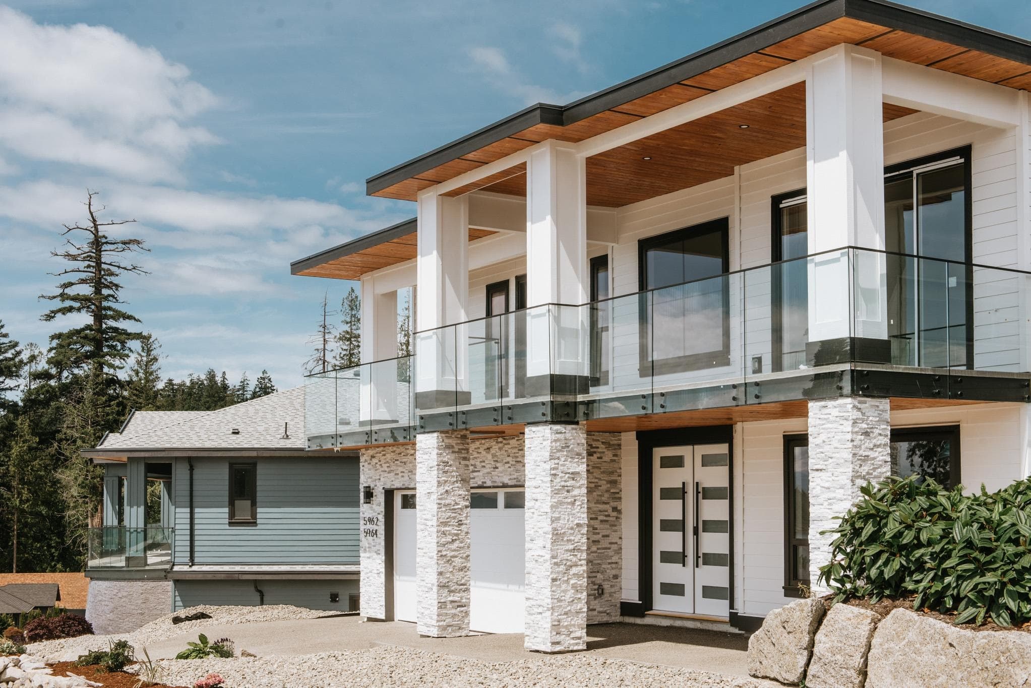 5962/64 Barnacle Street, Sechelt