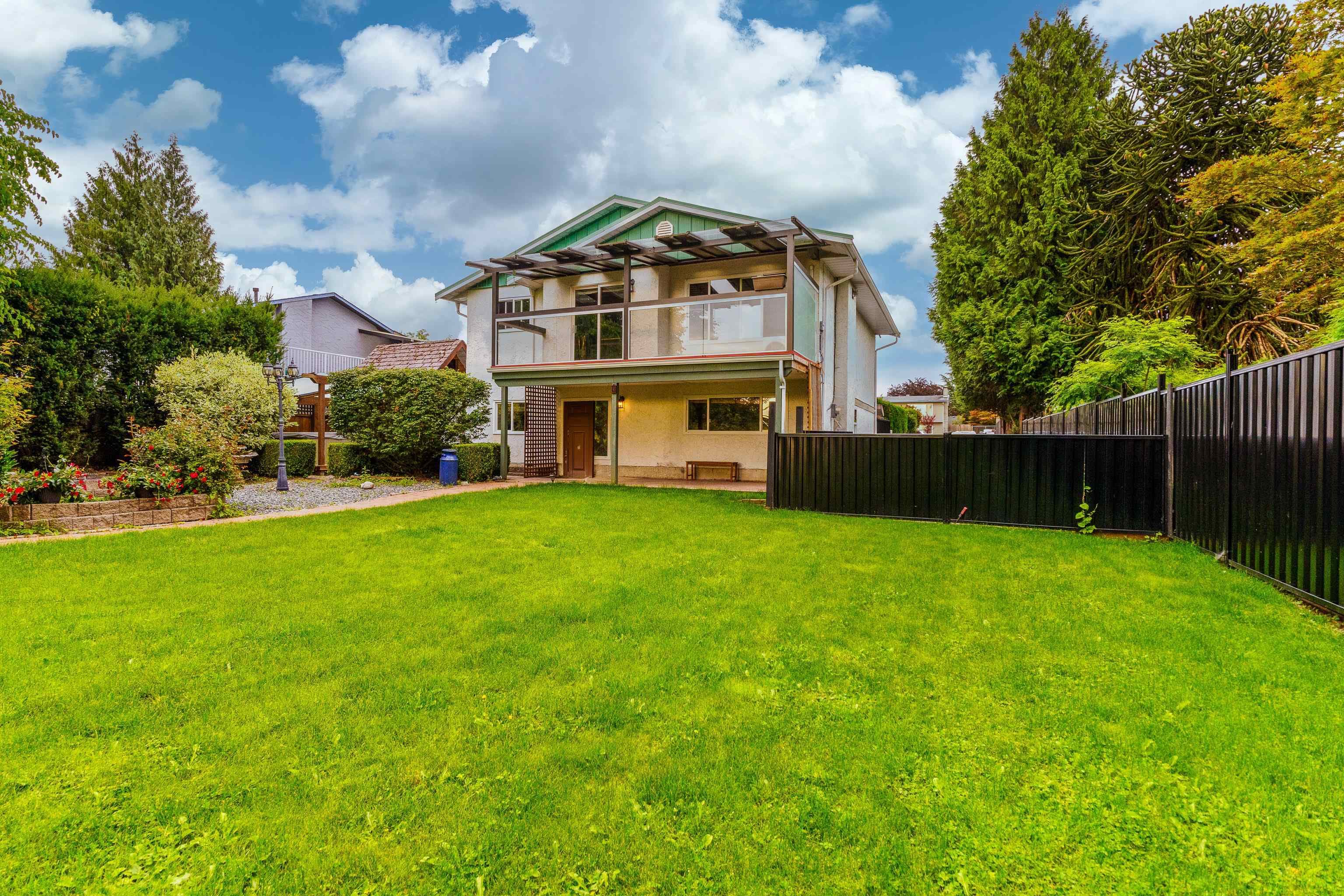 7655 Woodcock Crescent, Mission, V2V 4J8 — photo 1