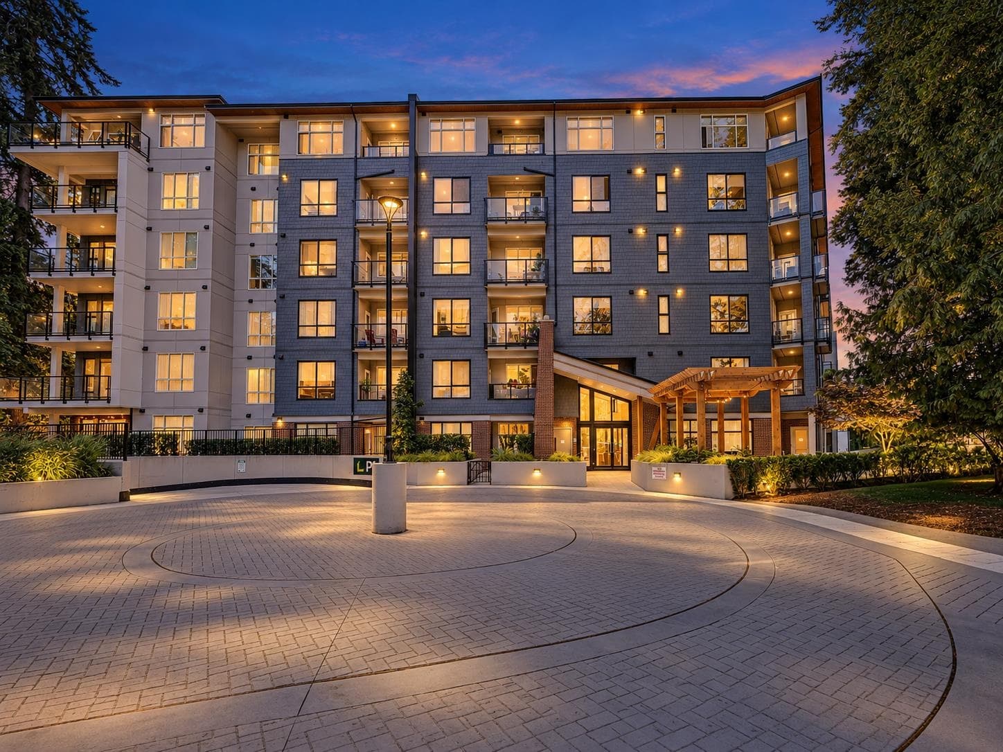 501 - 3438 146a Street, Surrey
