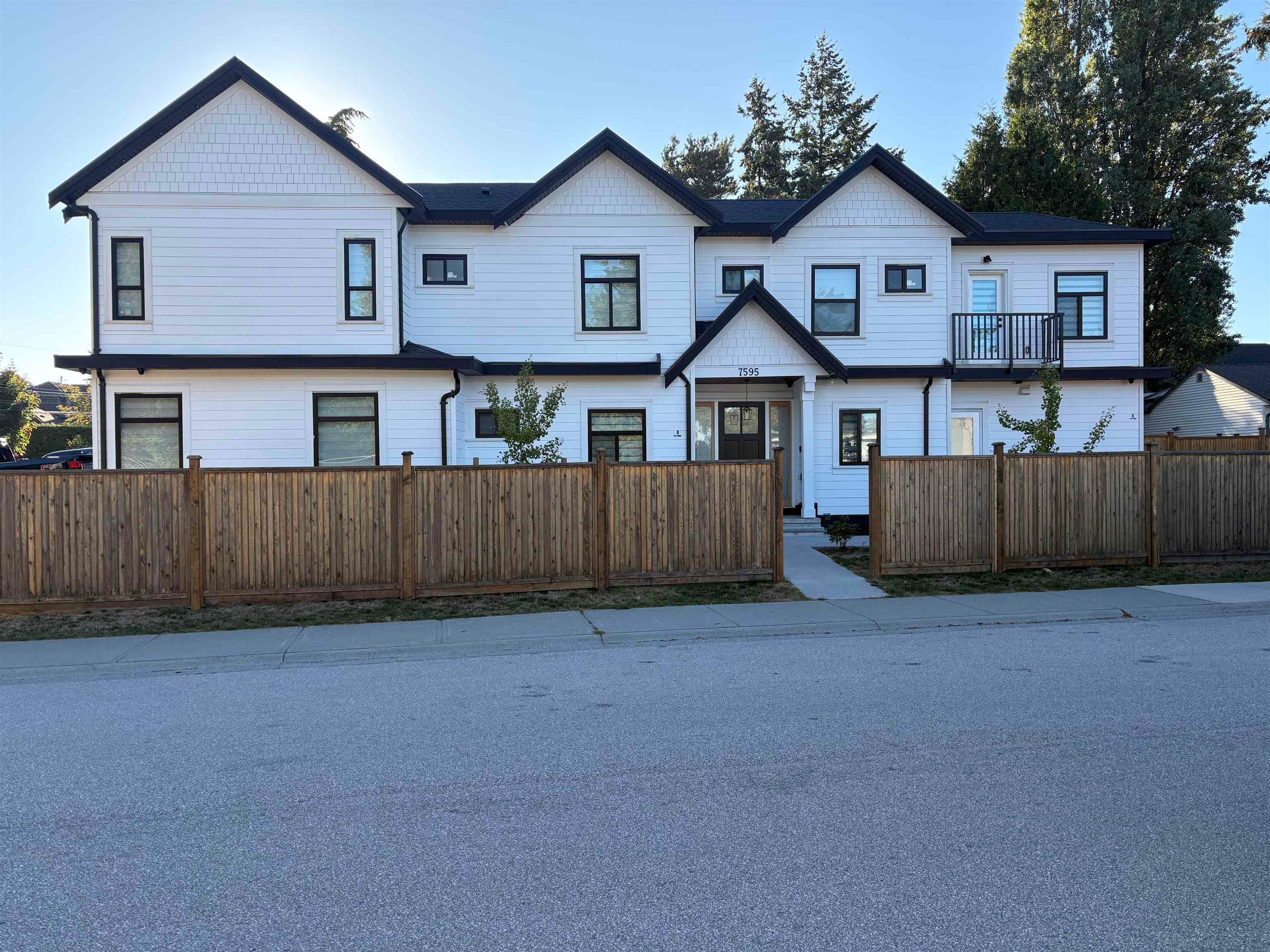 7595 119a Street, Delta