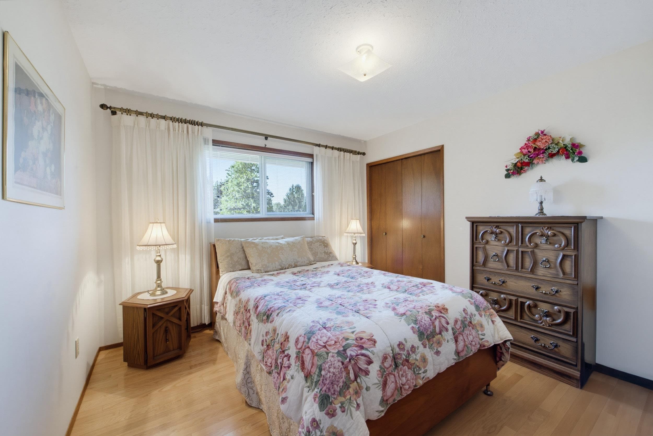 2053 Filuk Place, Abbotsford, V2S 5P2 — photo 2