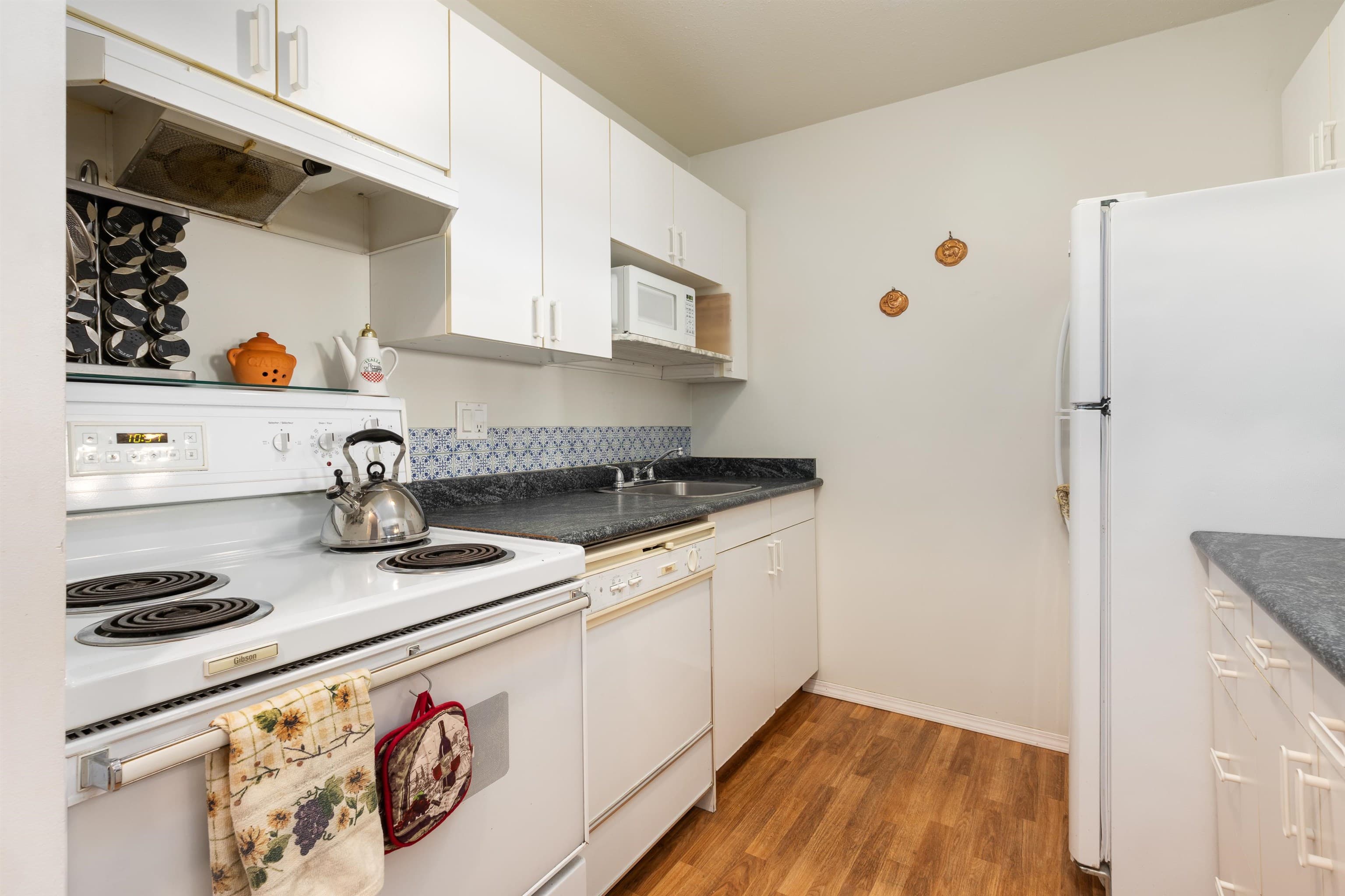 212 - 8291 Park Road, Richmond, V6Y 1T3 — photo 3