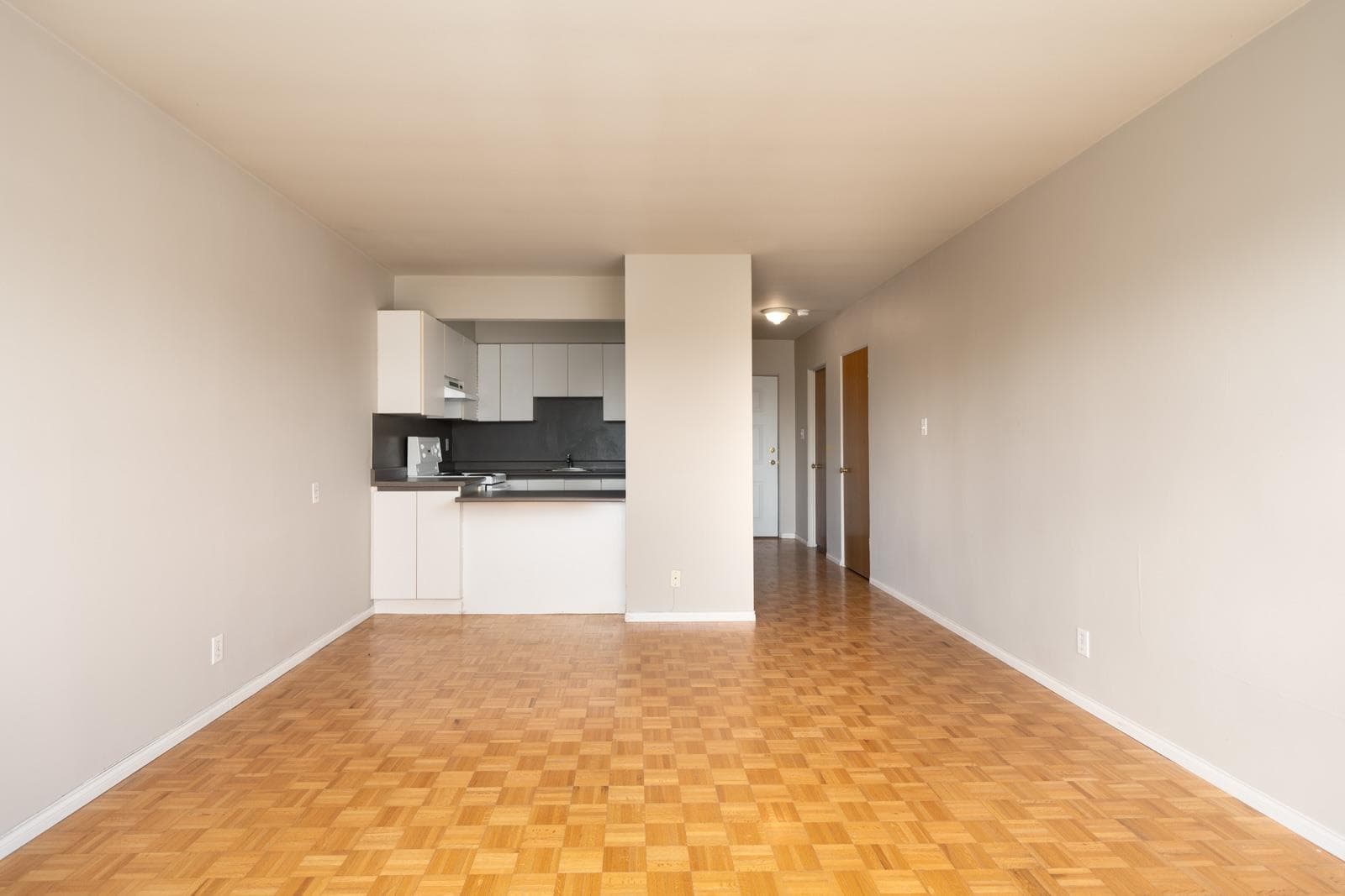 211 - 1970 W 41st Avenue, Vancouver, V6M 1Y4 — photo 4