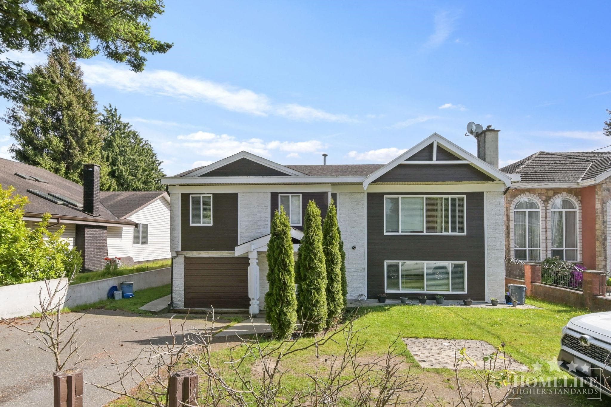 House - 11860 75a Avenue, Delta