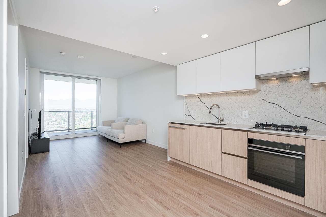 3807 - 2135 Springer Avenue, Burnaby, V5B 0C1 — photo 4