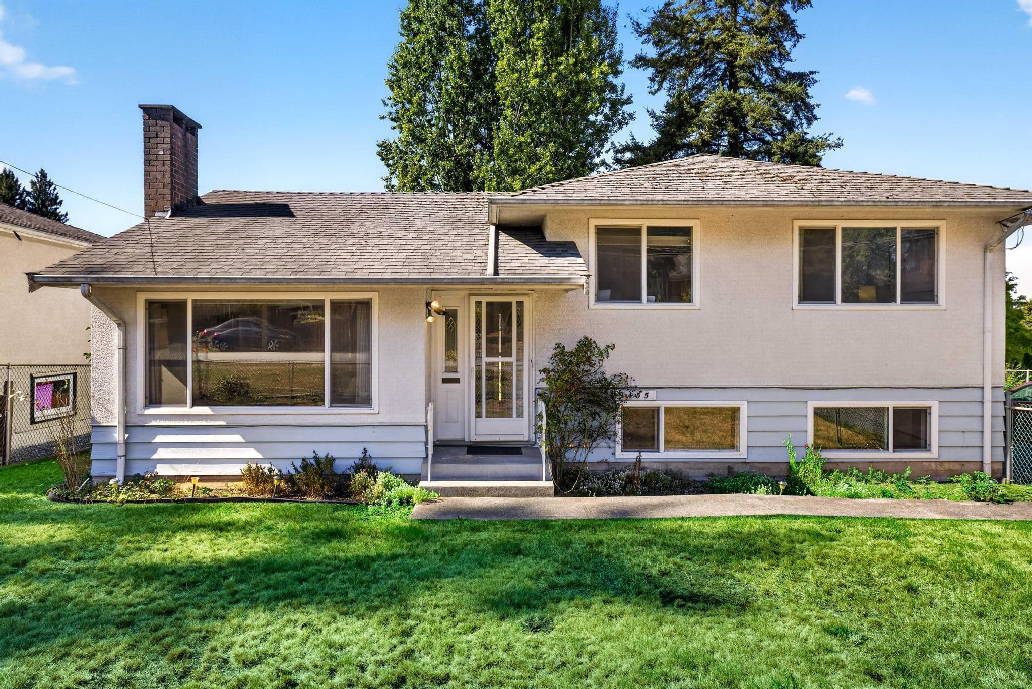 9455 113b Street, Delta, V4C 5G6 — photo 2