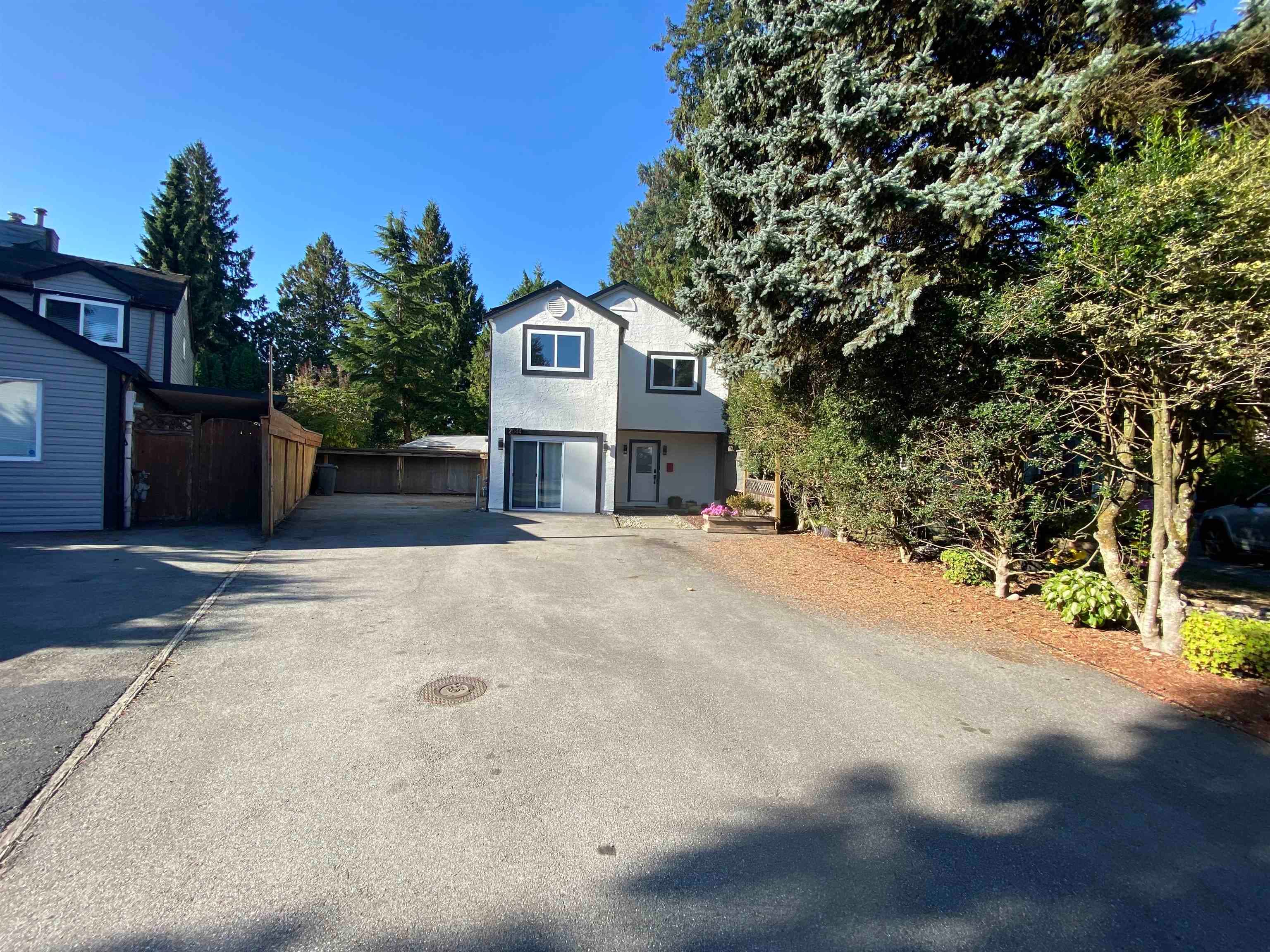12044 Mcintyre Court, Maple Ridge, V2X 8M8 — photo 3
