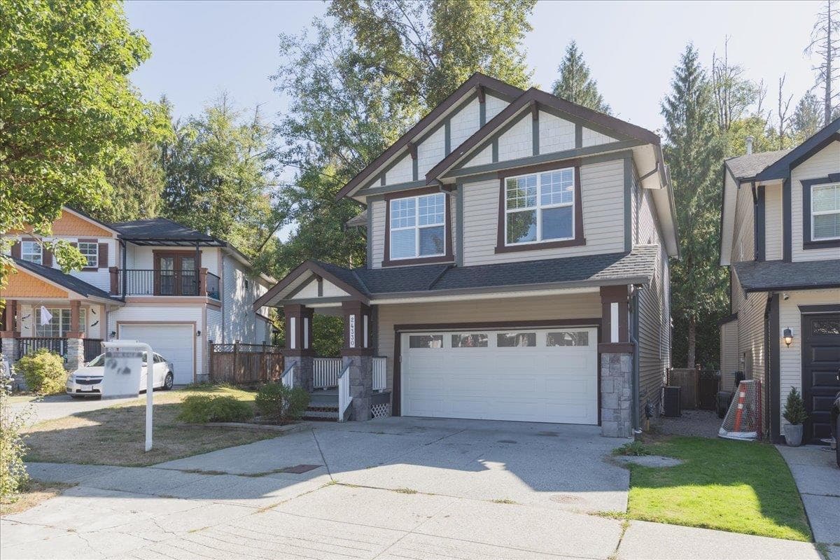 24330 100b Avenue, Maple Ridge, V2W 1X3 — photo 2