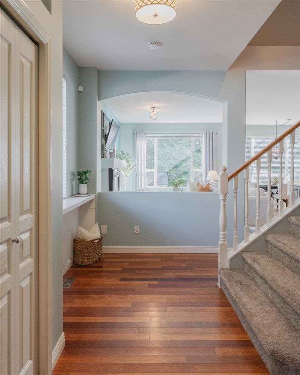 24330 100b Avenue, Maple Ridge, V2W 1X3 — photo 3