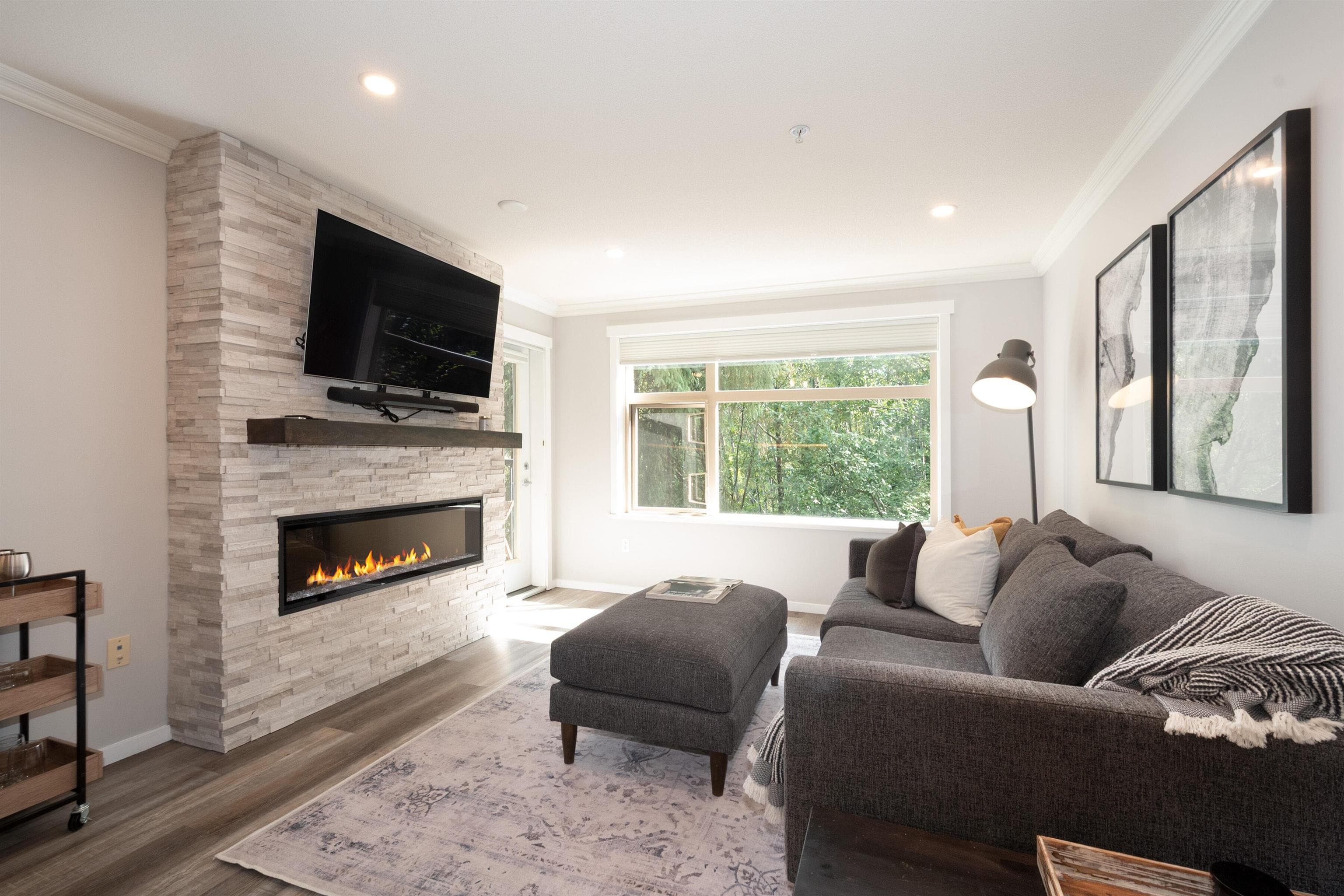 204 - 300 Klahanie Drive, Port Moody, V3H 5K9 — photo 1