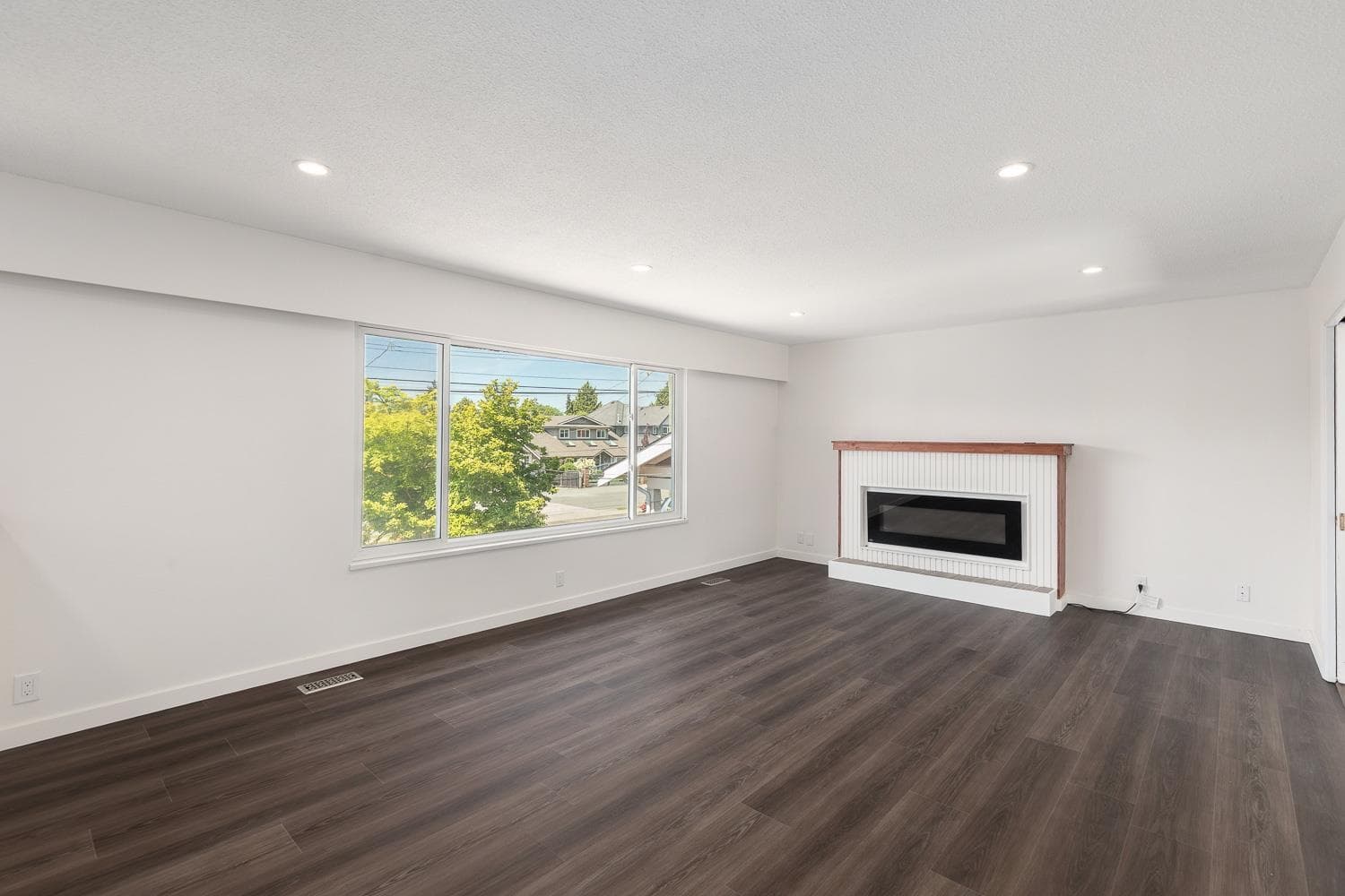 4600 53 Street, Delta, V4K 2Z1 — photo 2