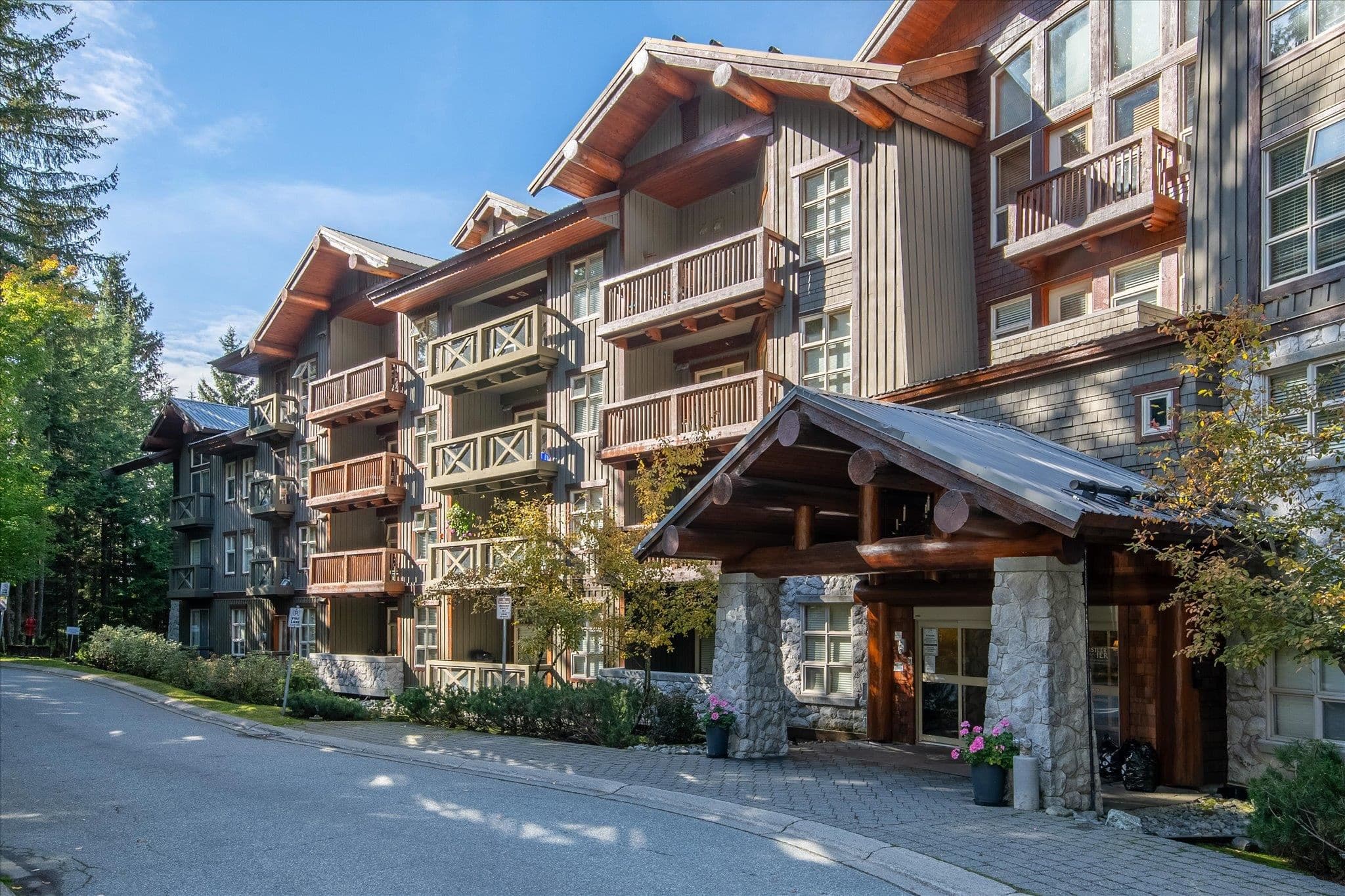 311 - 4660 Blackcomb Way, Whistler, V8E 0X7 — photo 1