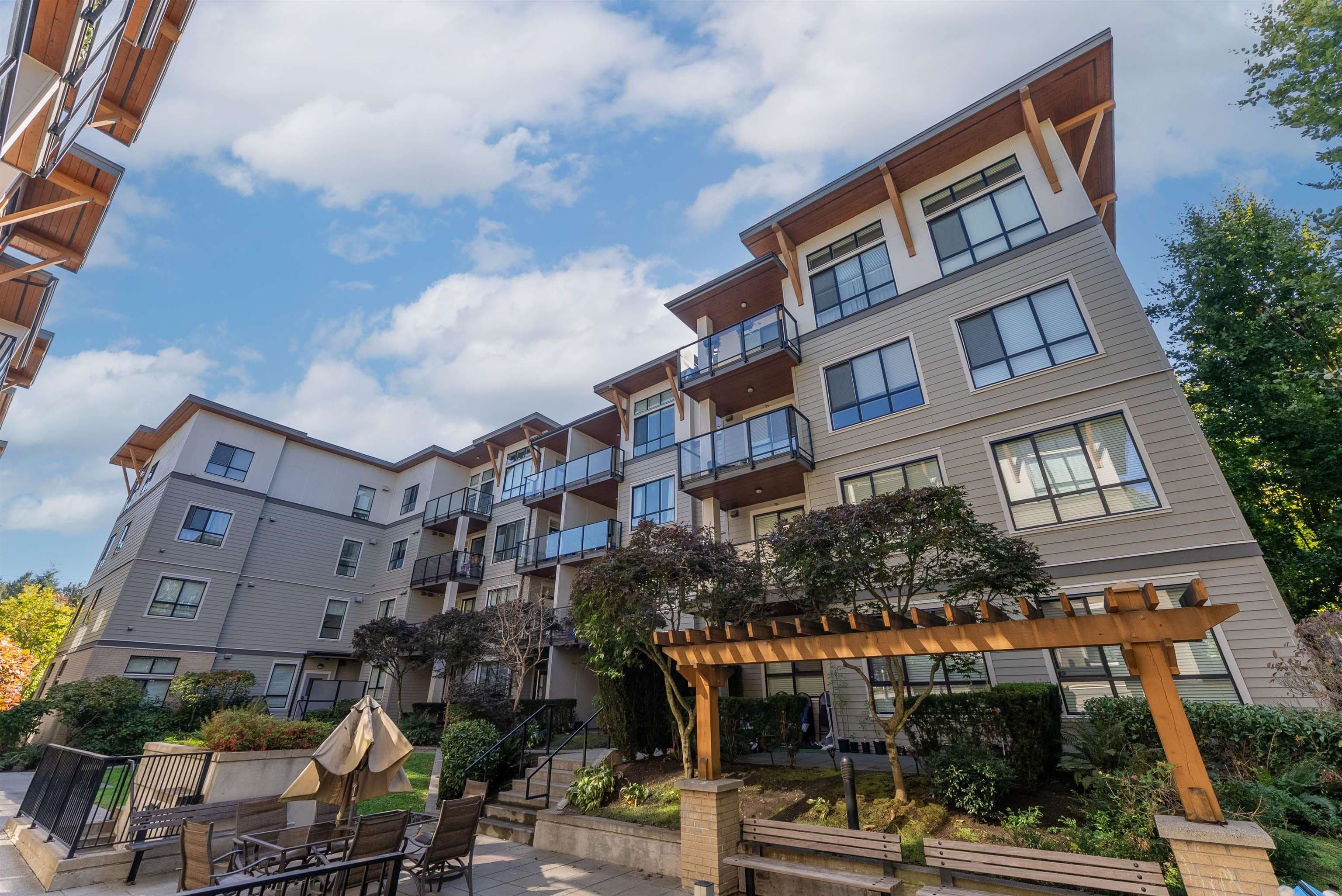 401 - 10455 154 Street, Surrey, V3R 0C5 — photo 4