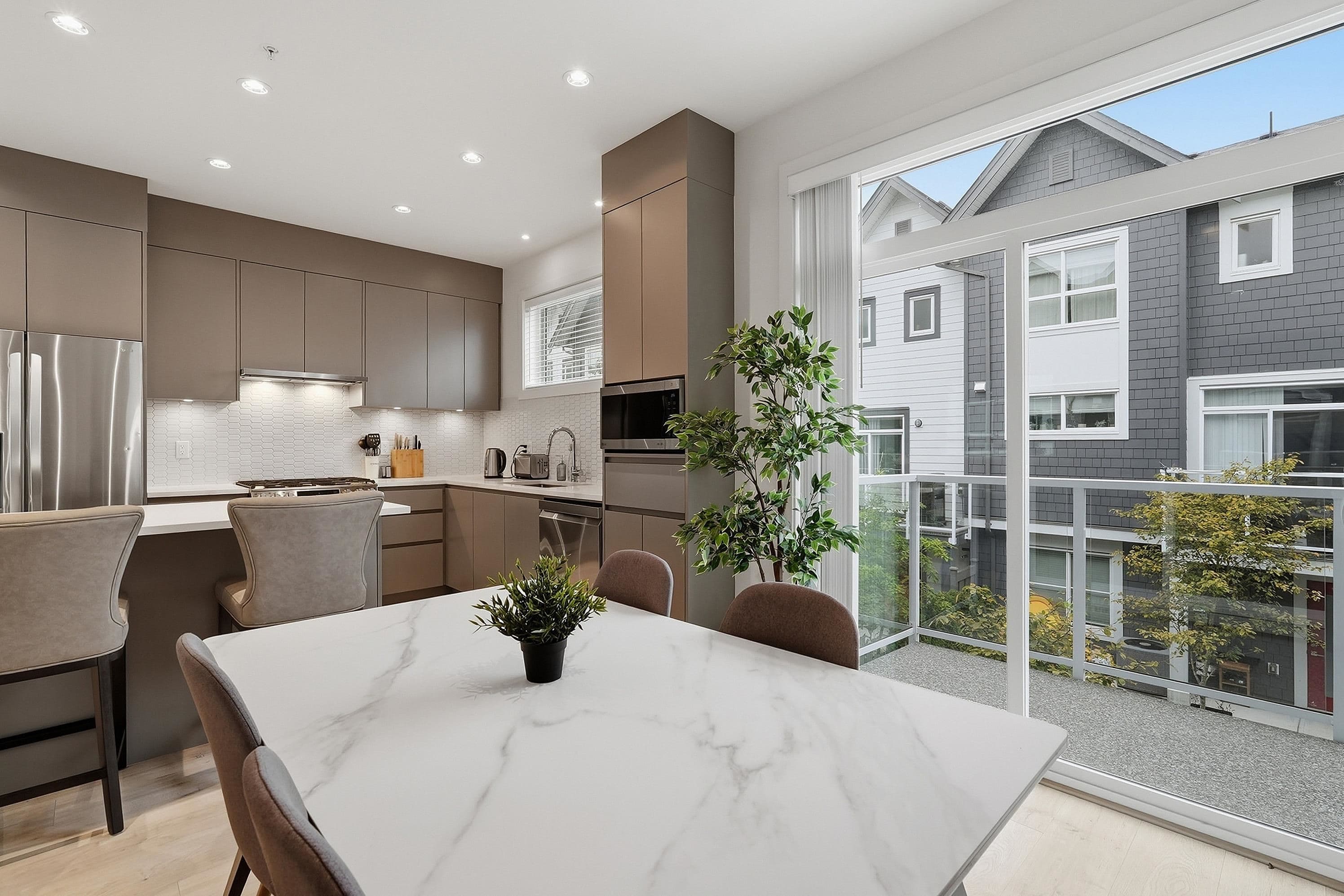 23 - 23785 Dewdney Trunk Road, Maple Ridge, V4R 0H8 — photo 1