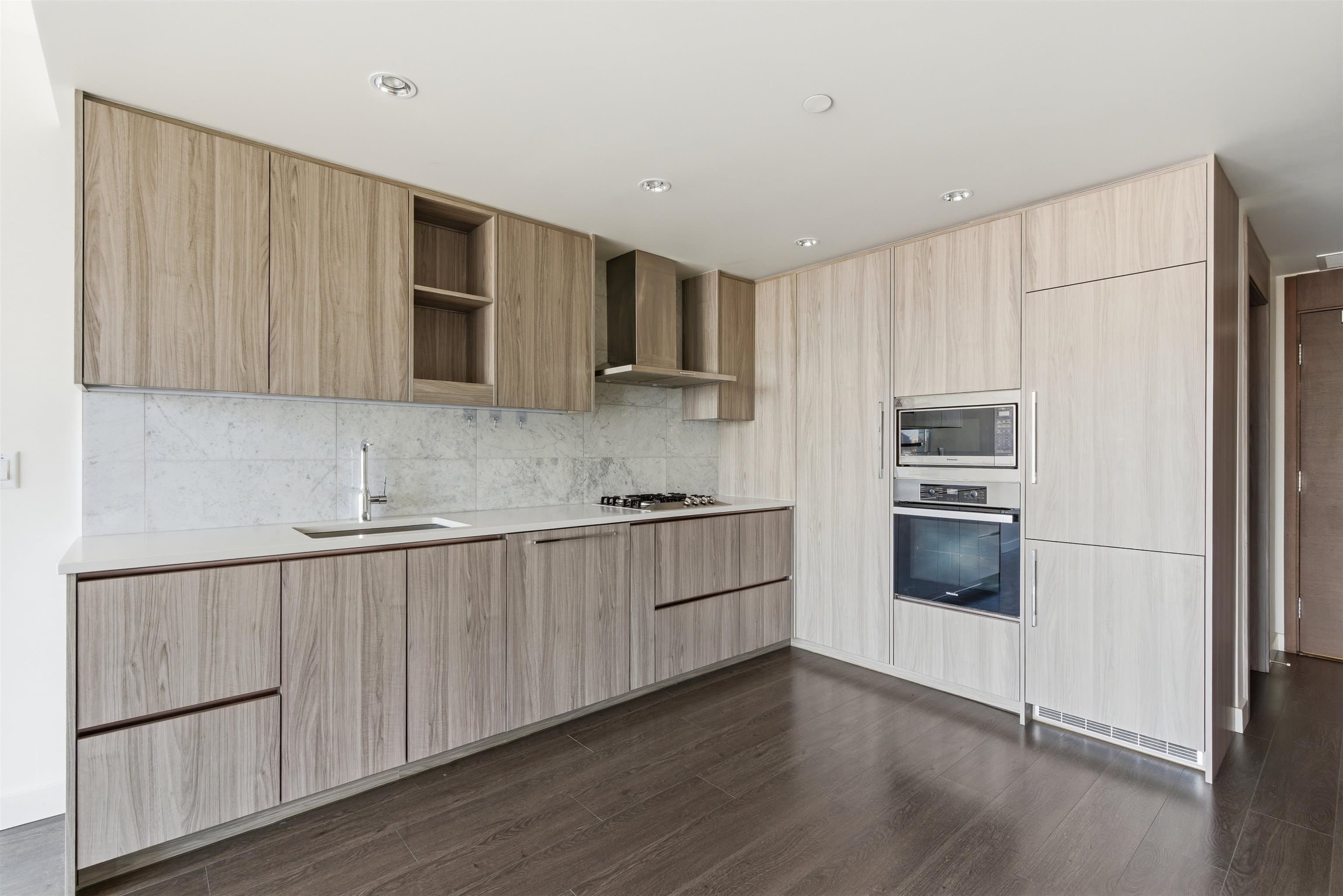 1587 - 87 Nelson Street, Vancouver, V6Z 0E8 — photo 5