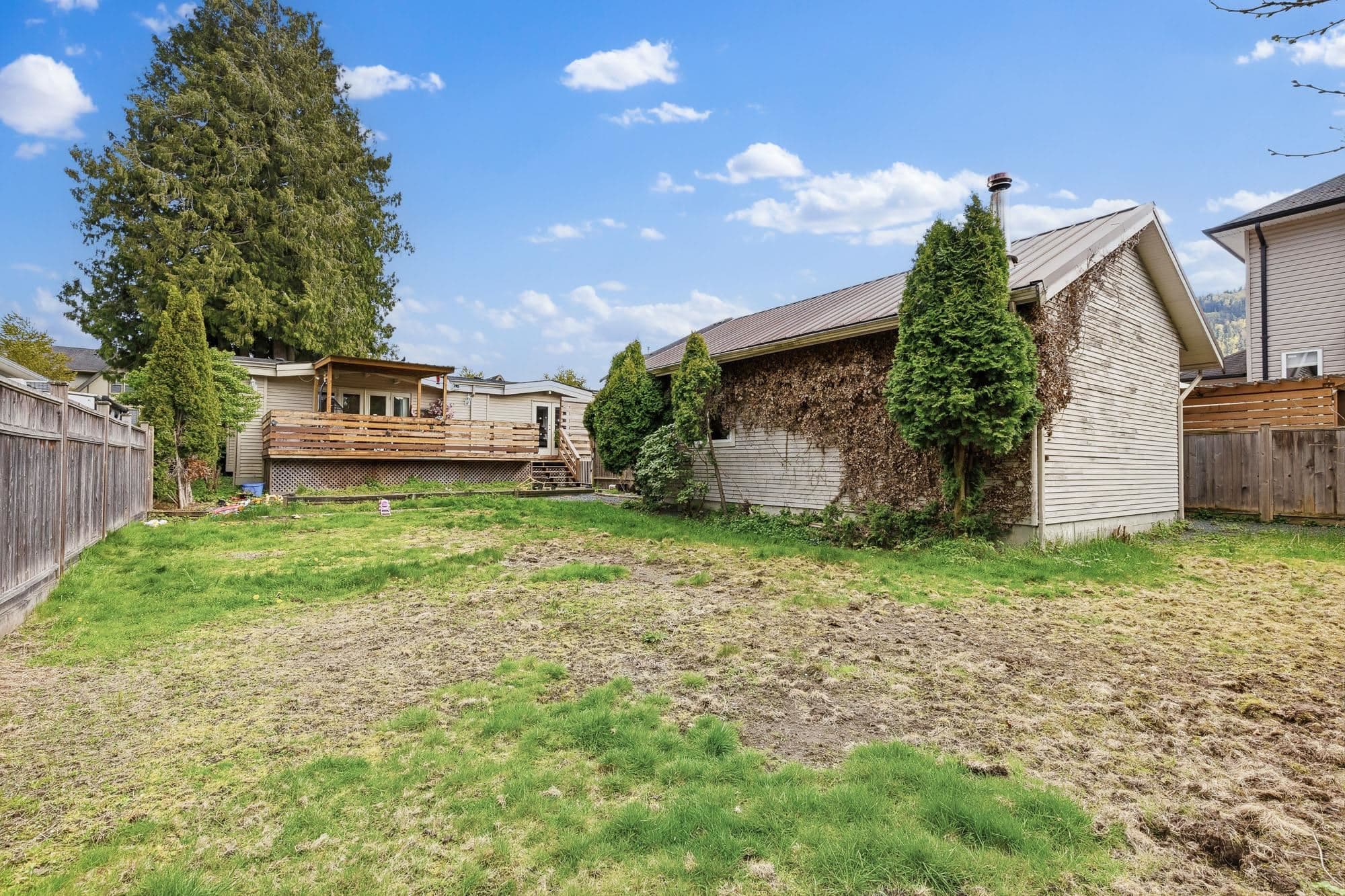 5565 Peach Road, Chilliwack, V2R 5L9 — photo 5
