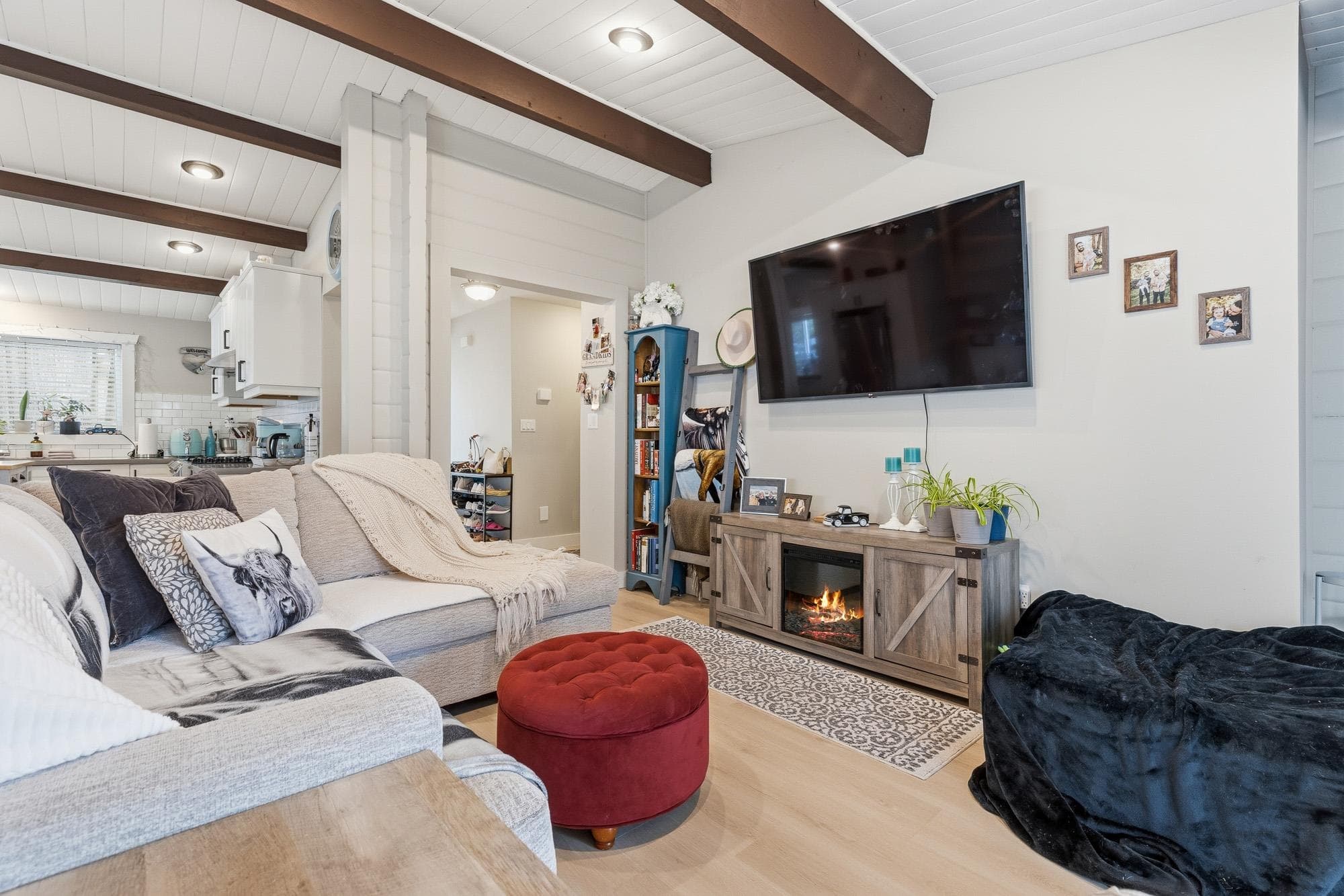 5565 Peach Road, Chilliwack, V2R 5L9 — photo 4