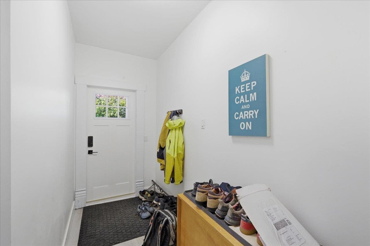 14 W 14th Avenue, Vancouver, V5Y 1W6 — photo 2