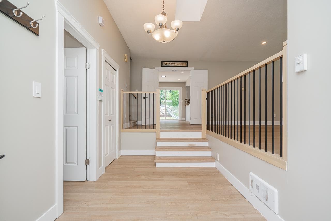 25016 59 Avenue, Langley, V4W 1T4 — photo 3