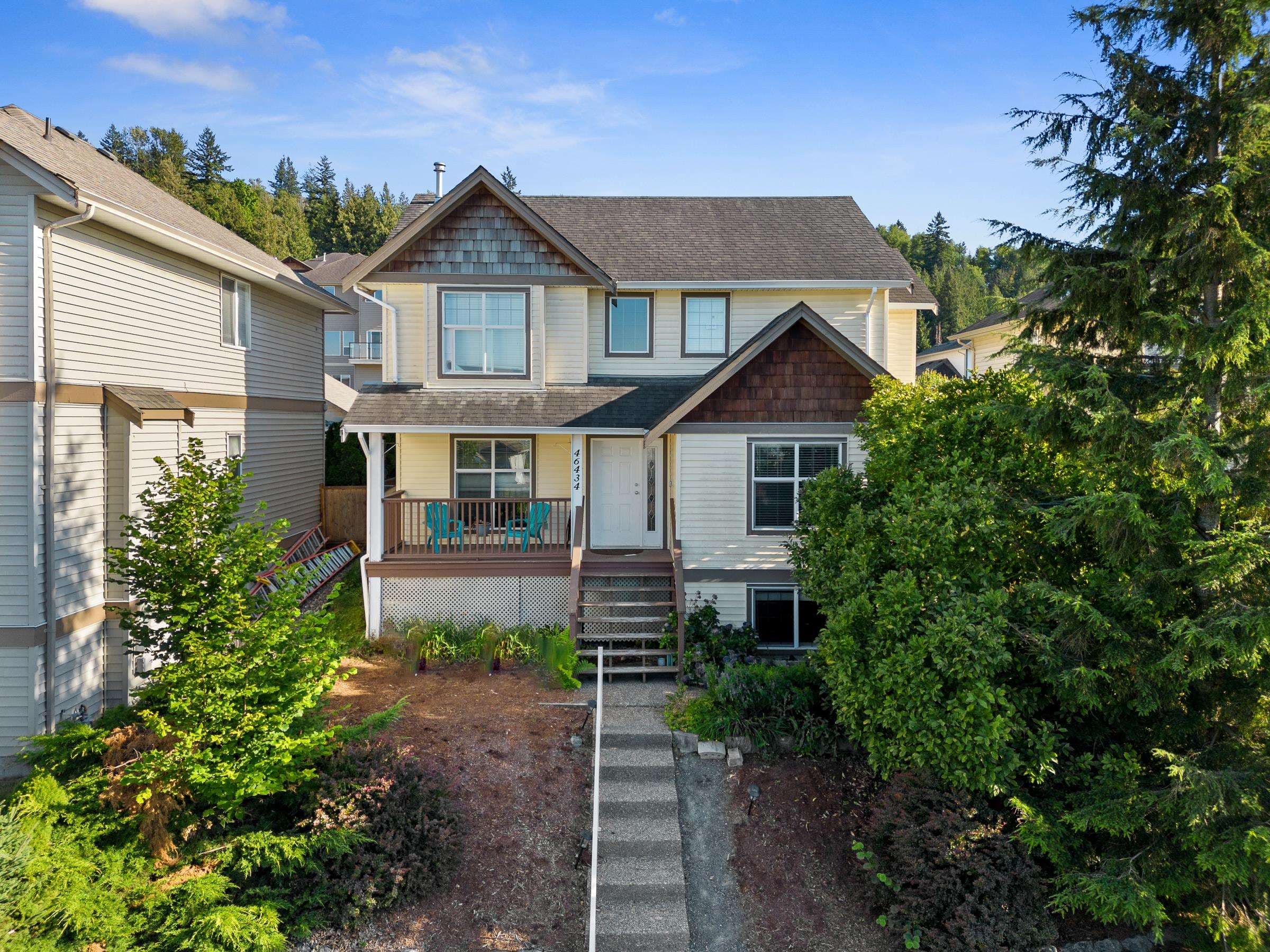 46434 Lear Drive, Chilliwack, V2R 5P6 — photo 1