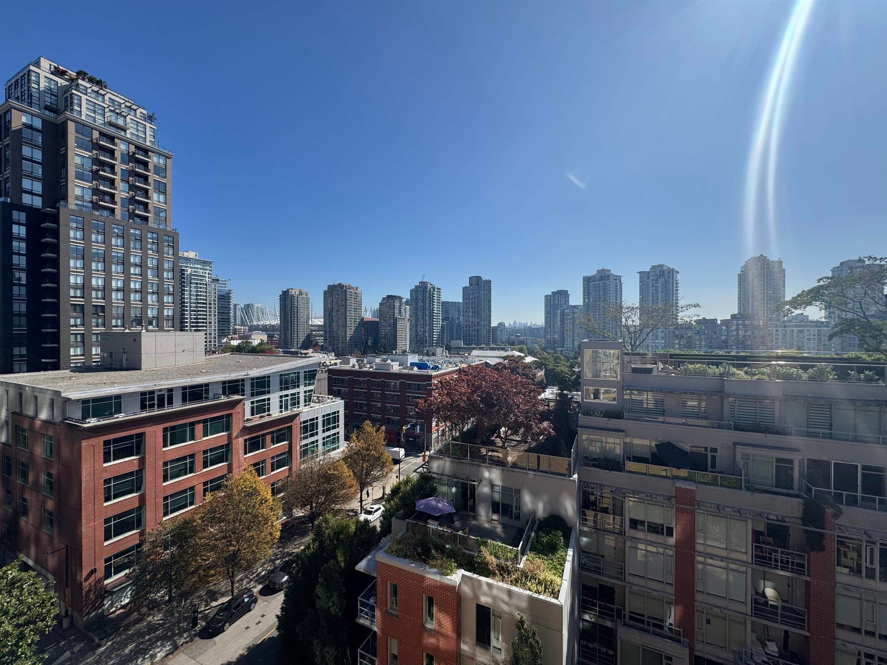 903 - 488 Helmcken Street, Vancouver, V6B 6E4 — photo 2