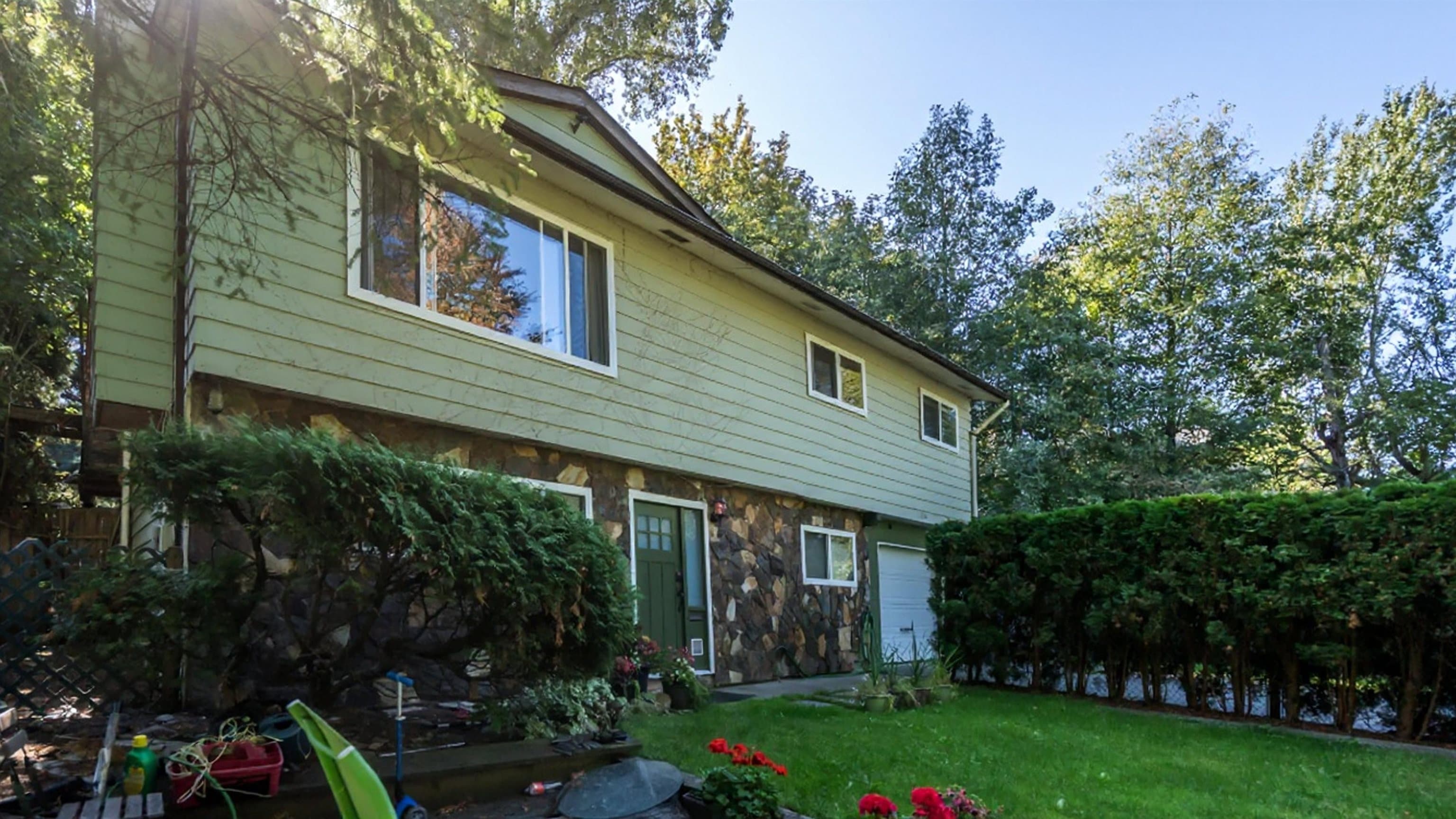 13314 114 Avenue, Surrey, V3R 2L3 — photo 5