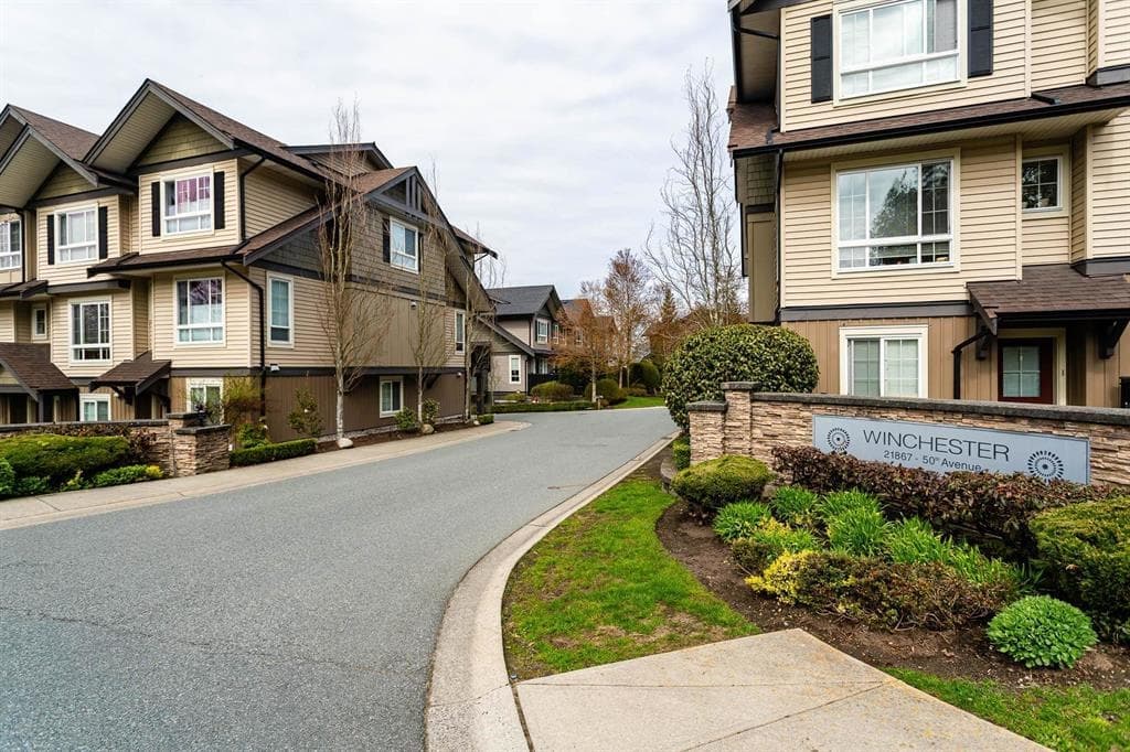 54 - 21867 50 Avenue, Langley, V3A 3T2 — photo 1