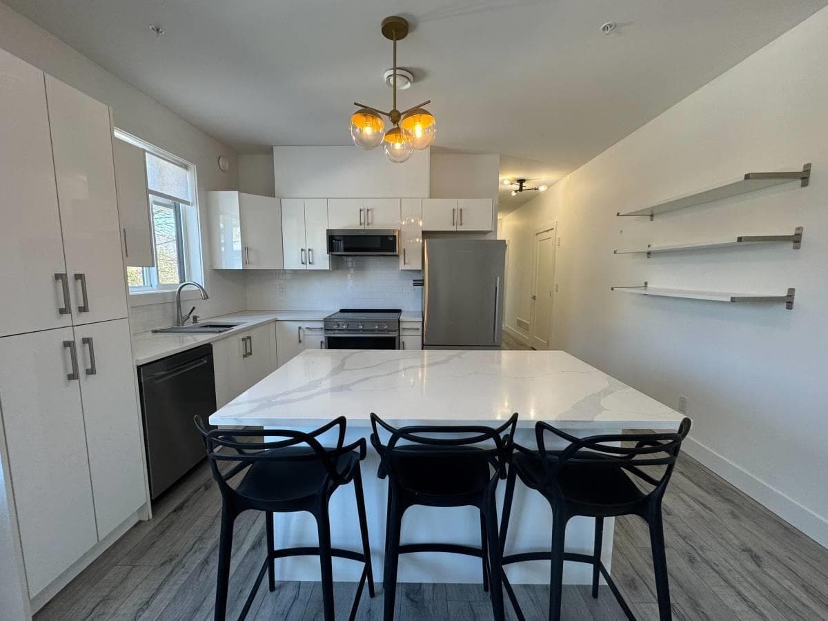 Suite - 8356 Mctaggart St, Mission, V2V 6S6 — photo 5