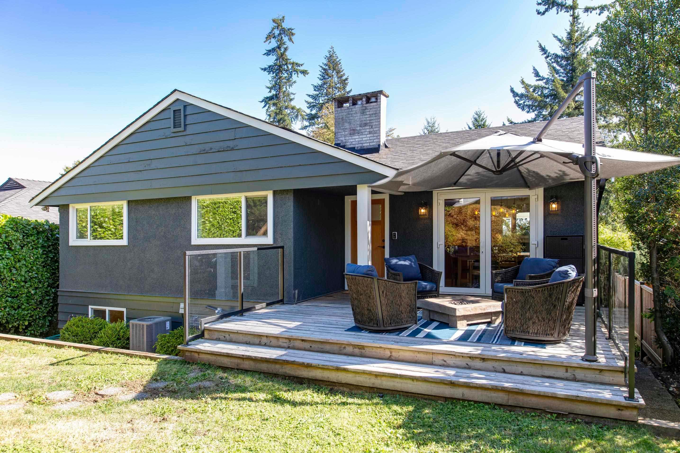 1243 Cloverley Street, North Vancouver, V7L 1N7 — photo 3