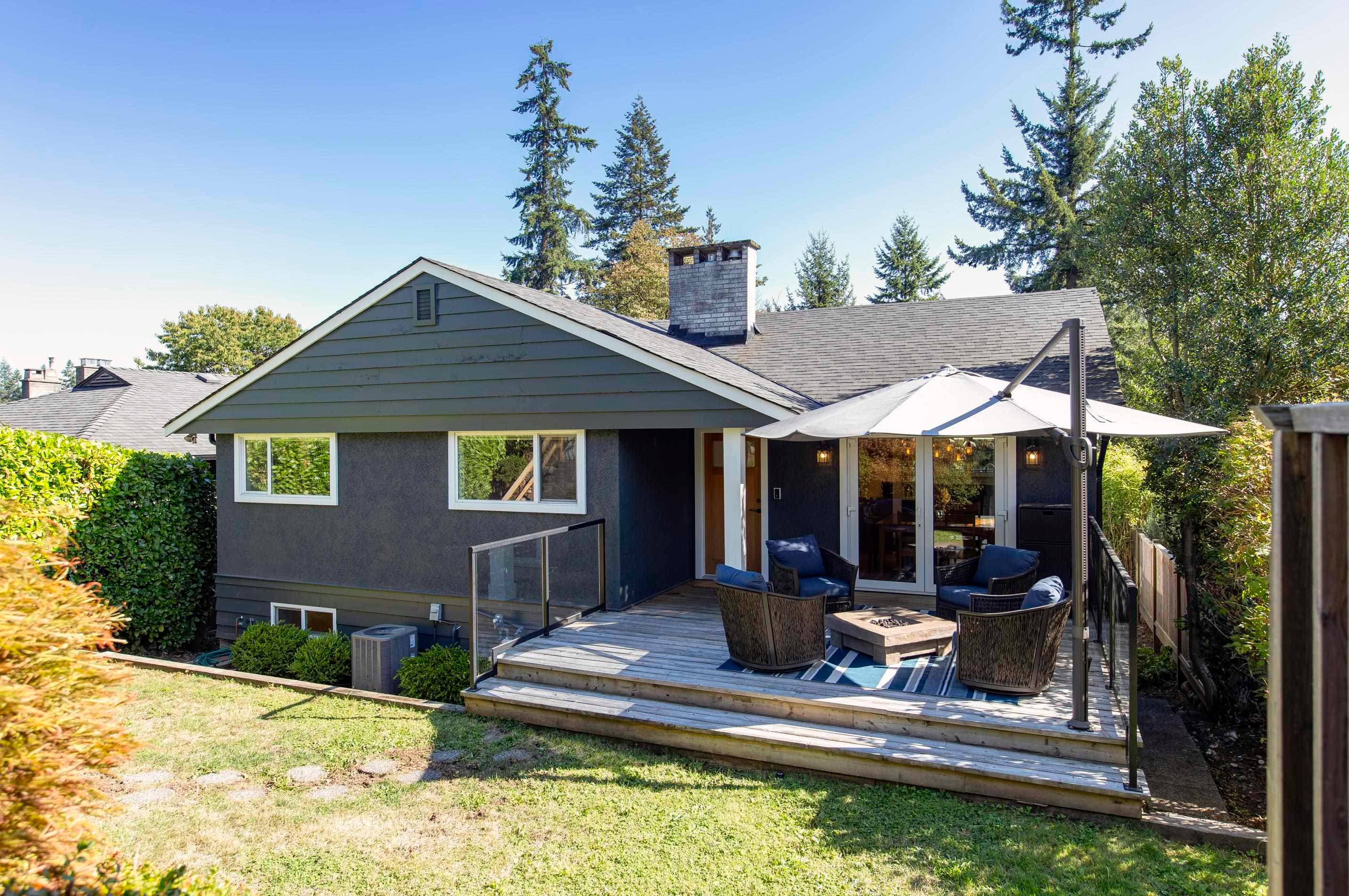 1243 Cloverley Street, North Vancouver, V7L 1N7 — photo 4