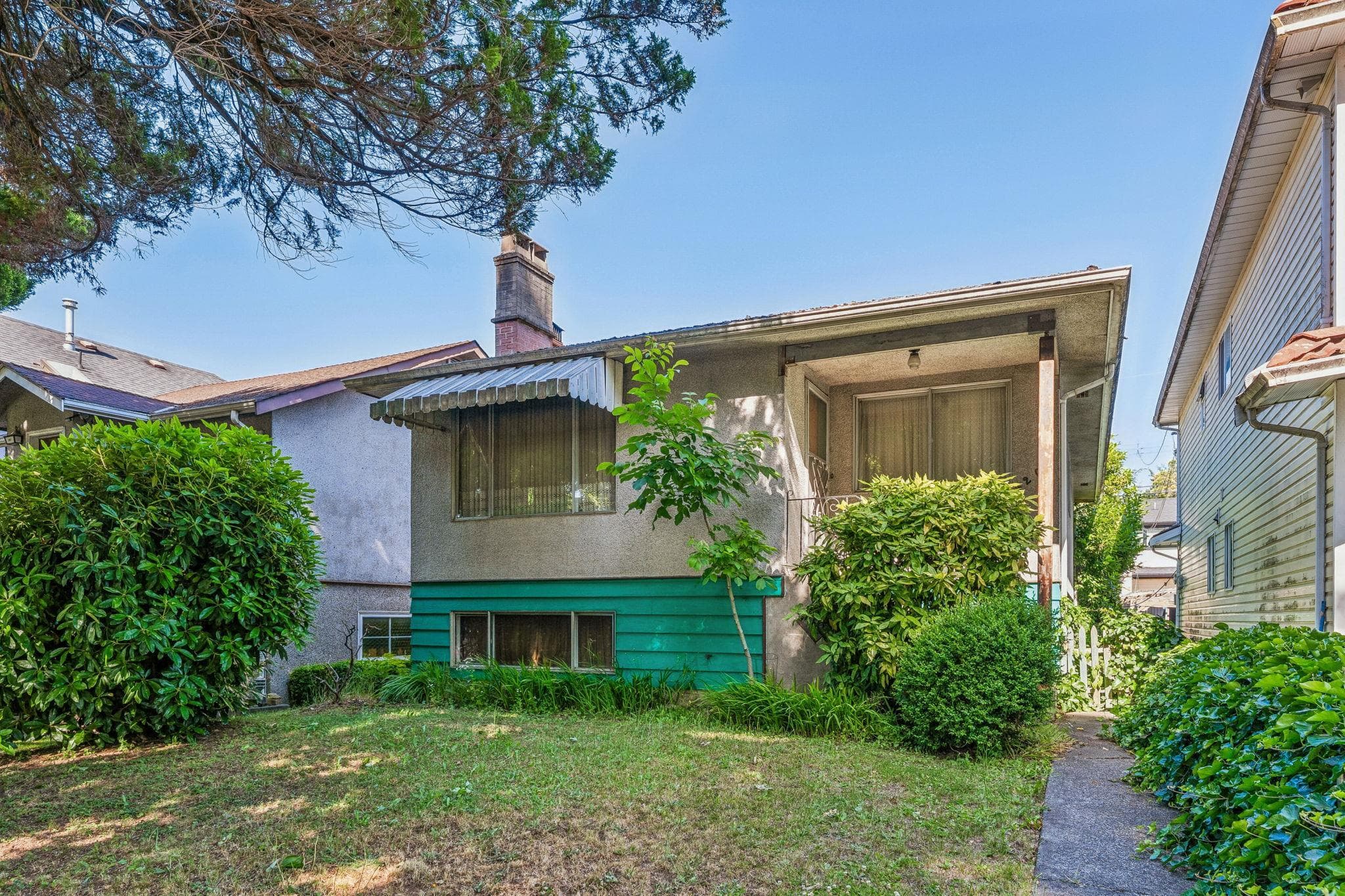 4420 Perry Street, Vancouver, V5N 3X5 — photo 5