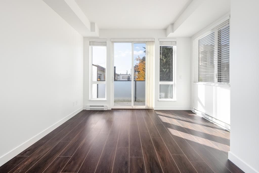 208 - 6533 Mckay Avenue, Burnaby, V5H 2V5 — photo 5