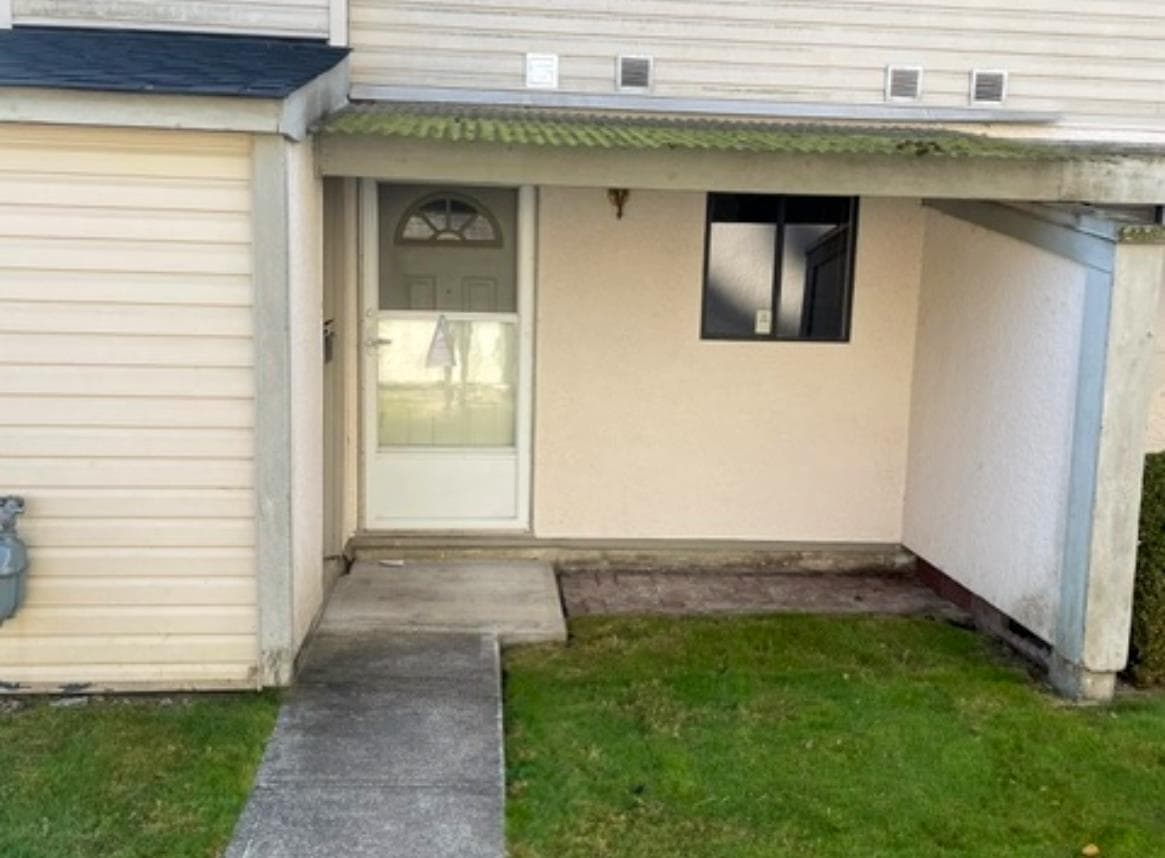 50 - 5181 204 Street, Langley, V3A 5X1 — photo 2