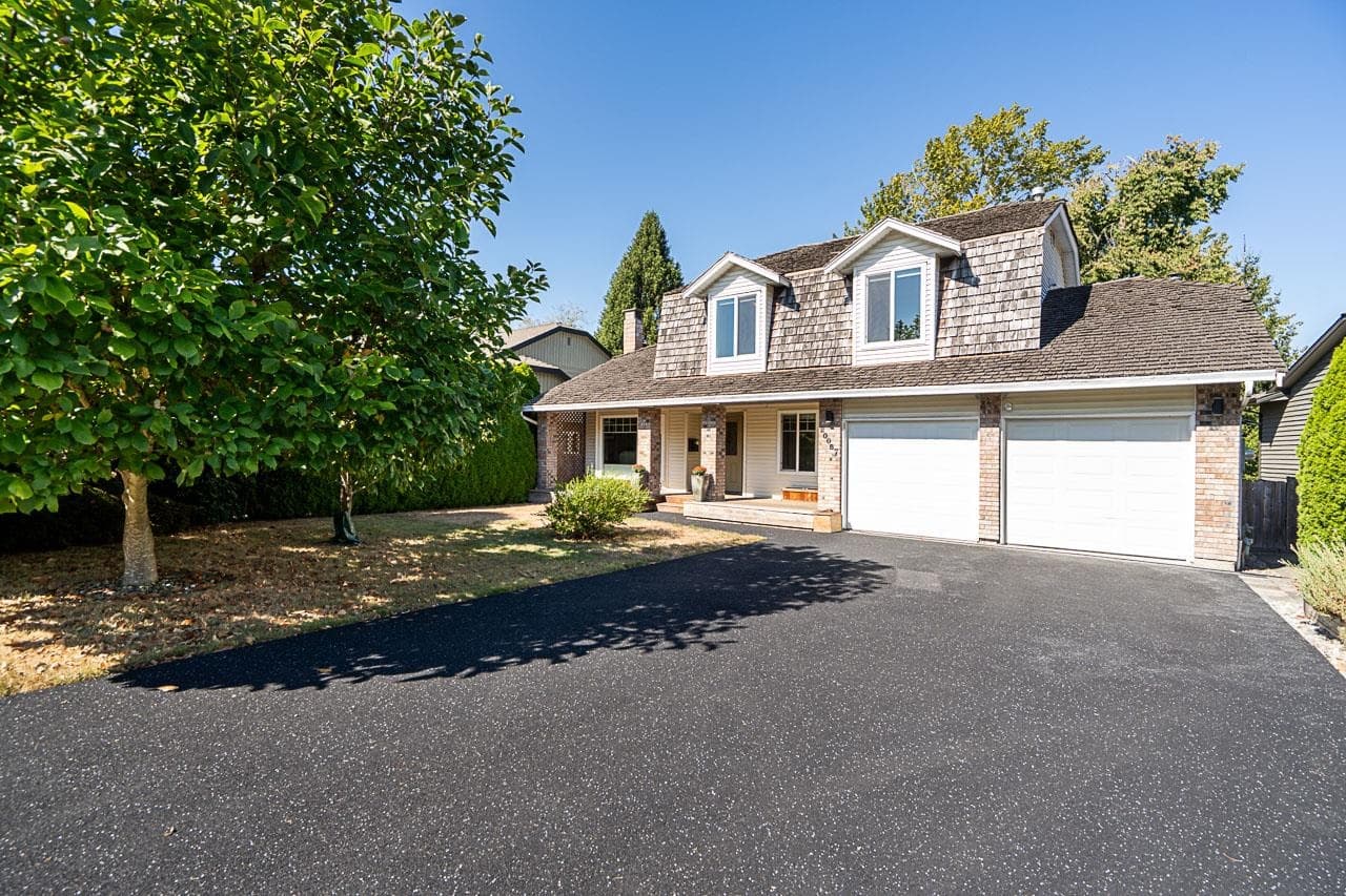 20087 50a Avenue, Langley, V3A 7H8 — photo 1