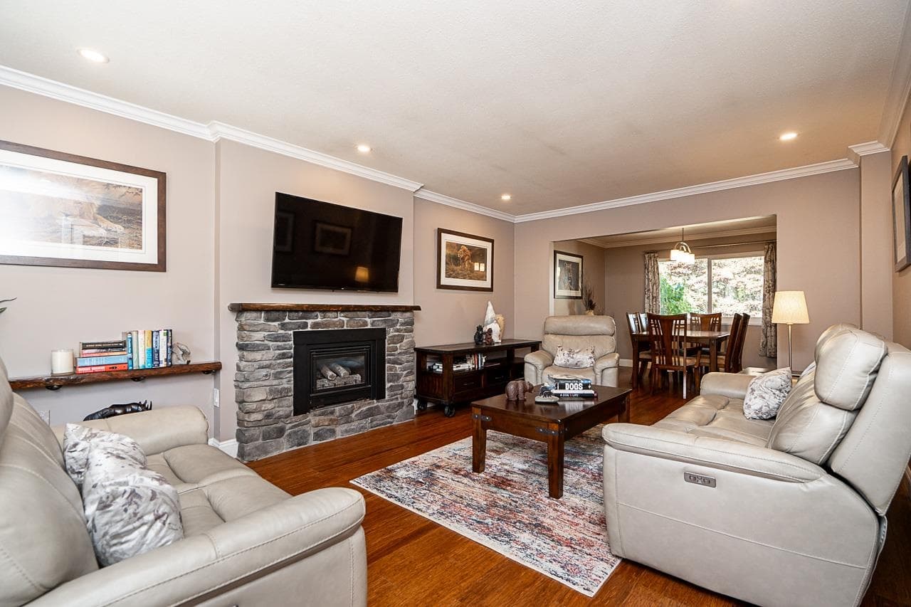 20087 50a Avenue, Langley, V3A 7H8 — photo 5