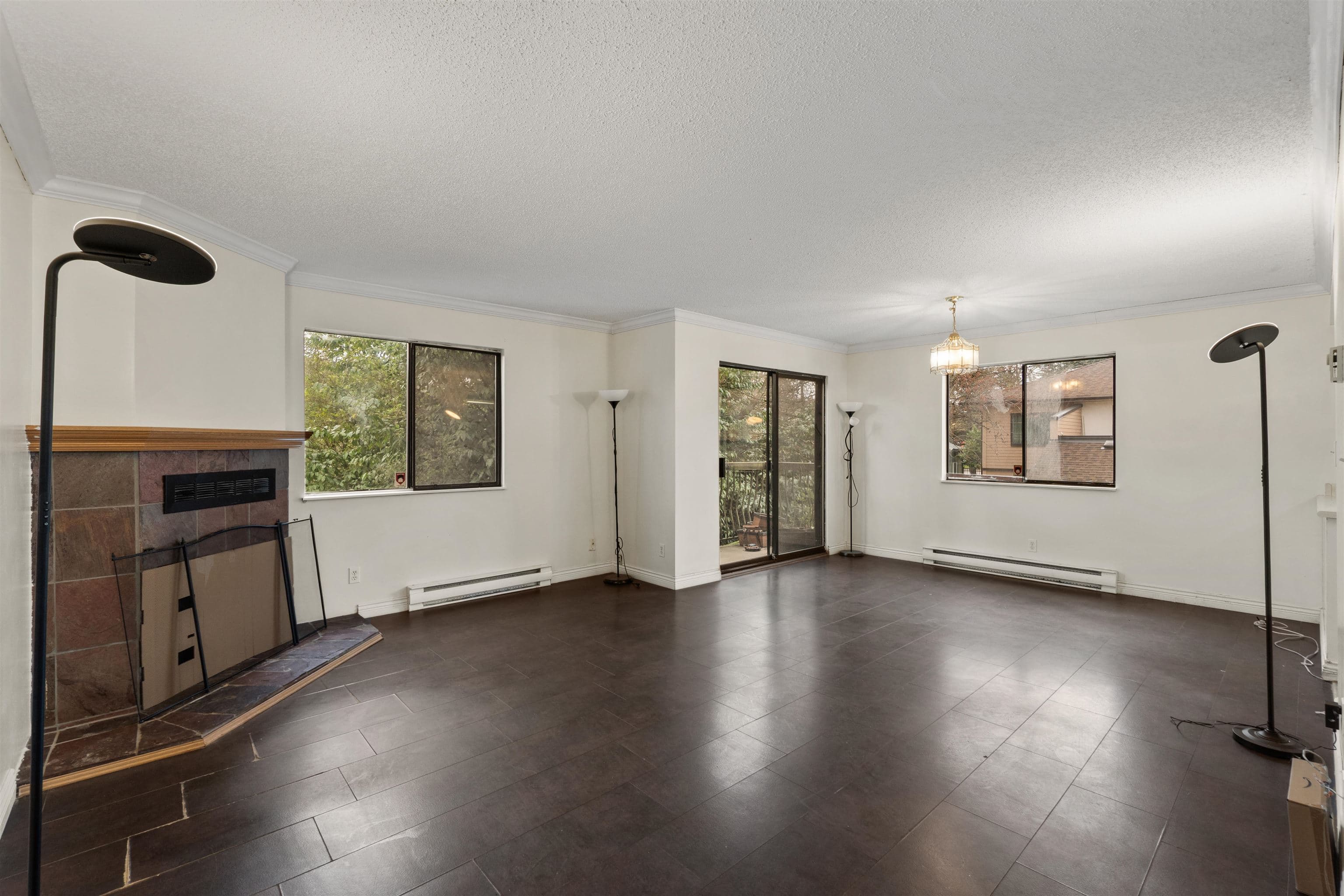 204 - 7165 133 Street, Surrey, V3W 7Z6 — photo 4