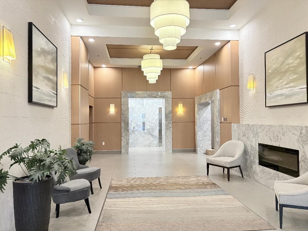 2806 - 3007 Glen Drive, Coquitlam