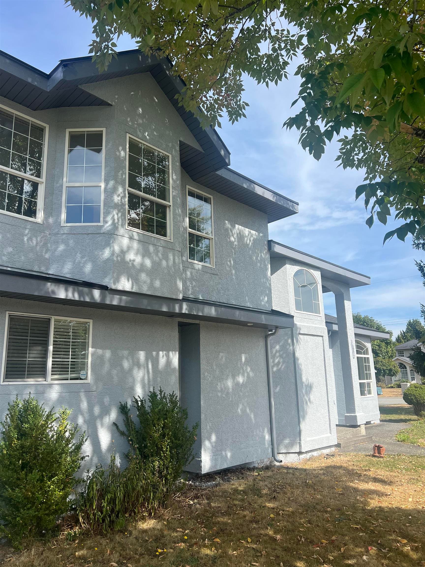 16985 61 Avenue, Surrey, V3S 8X6 — photo 2