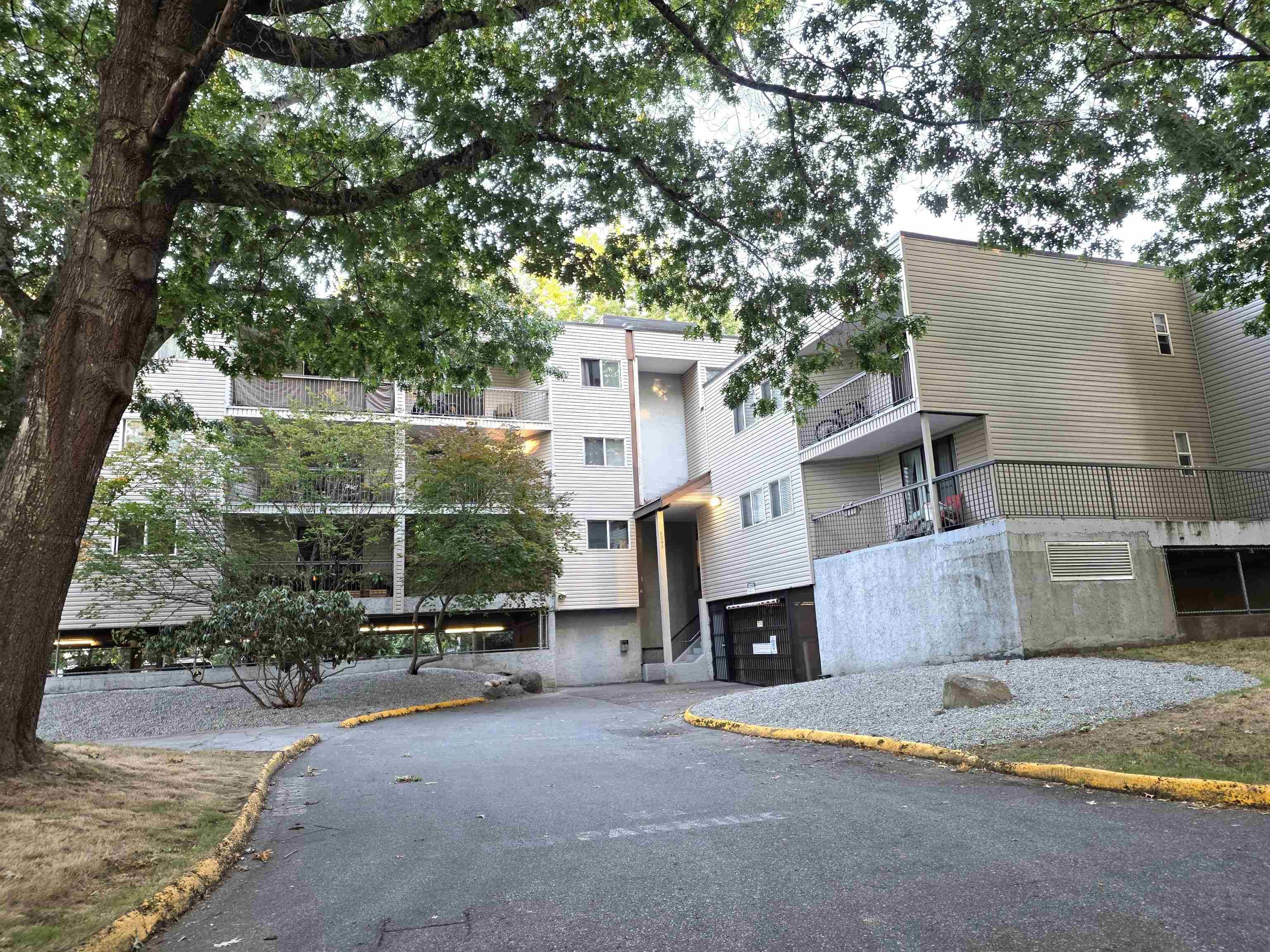 312 - 8391 Bennett Road, Richmond