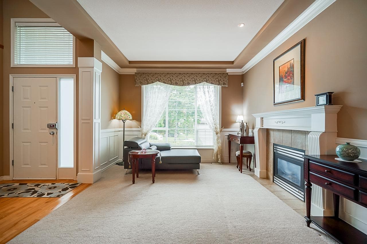 16766 108a Avenue, Surrey, V4N 5H6 — photo 4
