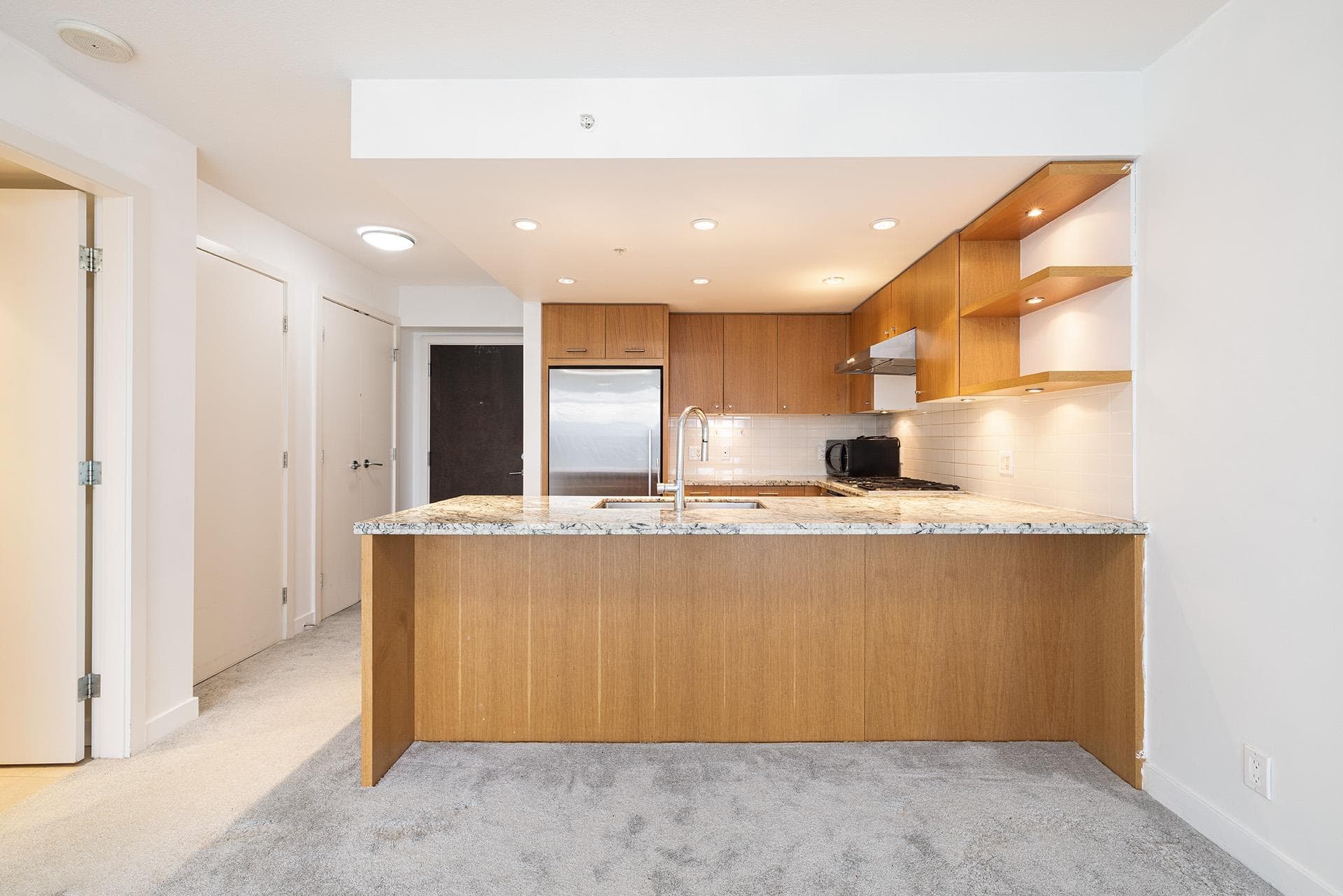 901 - 1455 George Street, White Rock, V4B 0A9 — photo 5