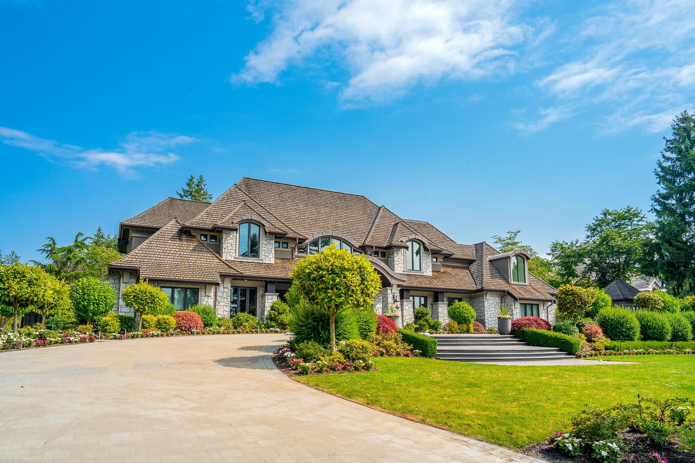 13283 56 Avenue, Surrey, V3X 2Z5 — photo 2