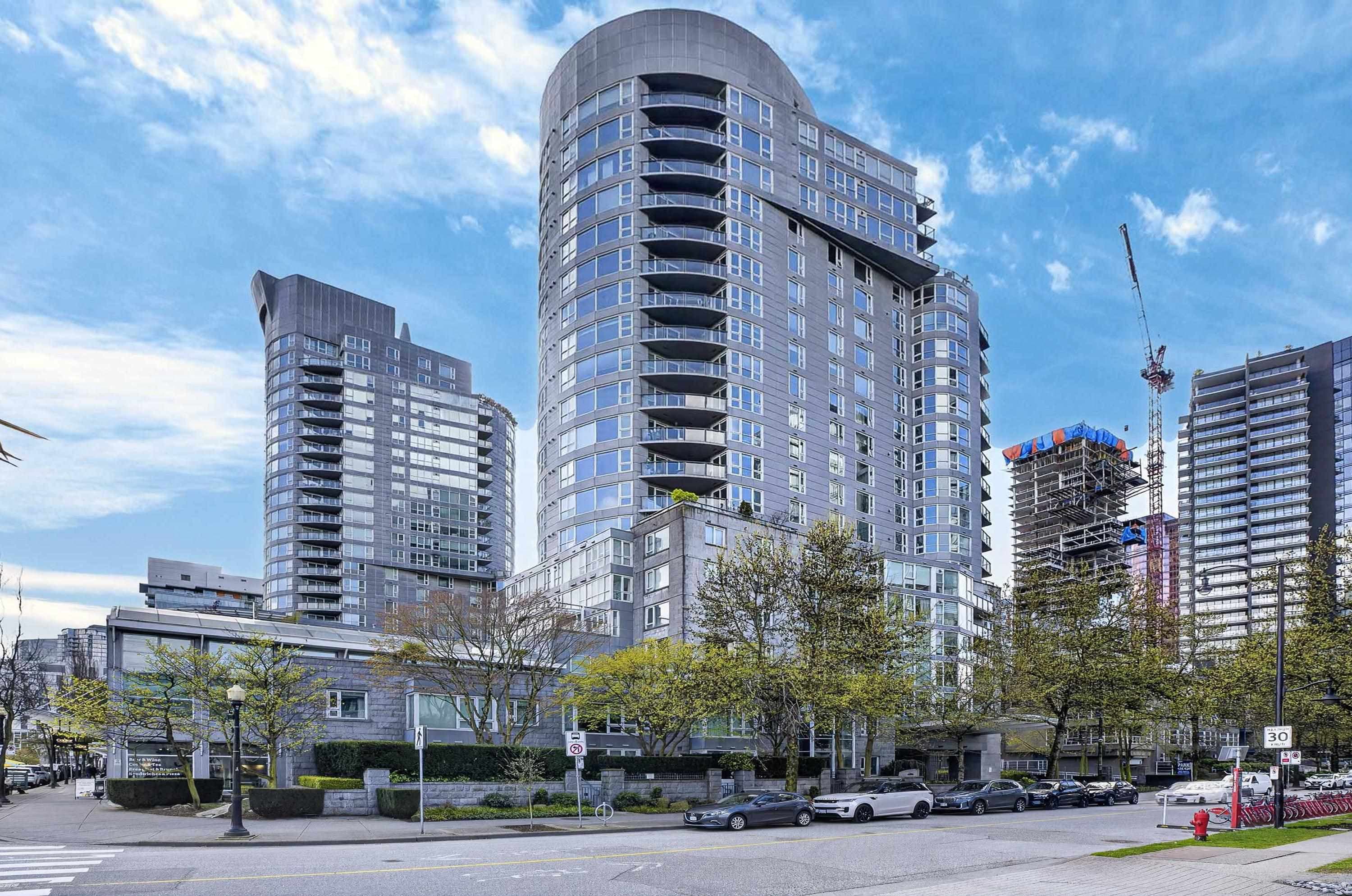 305 - 560 Cardero Street, Vancouver, V6G 3E9 — photo 3