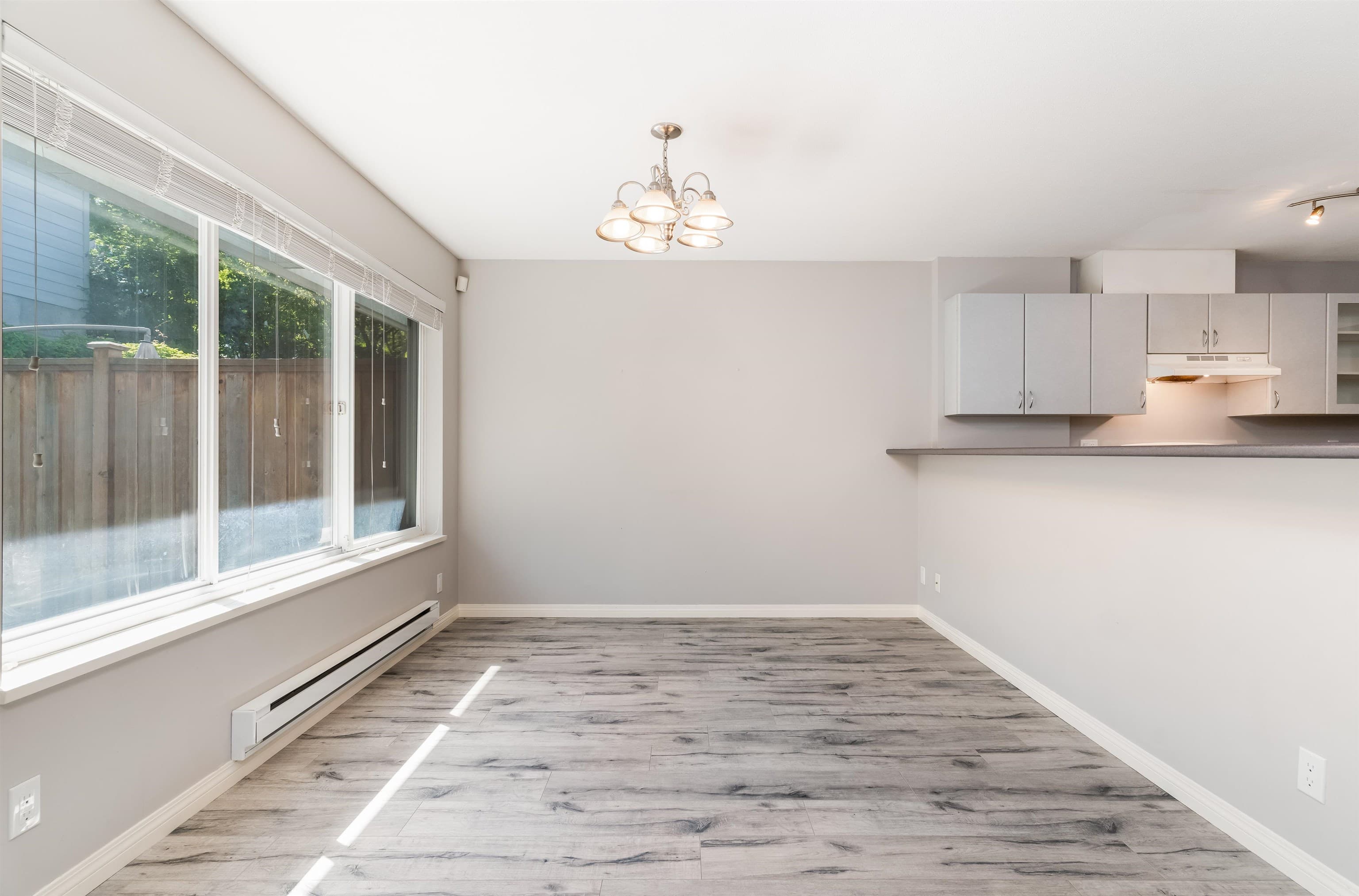 132 Shoreline Circle, Port Moody, V3H 5B3 — photo 2