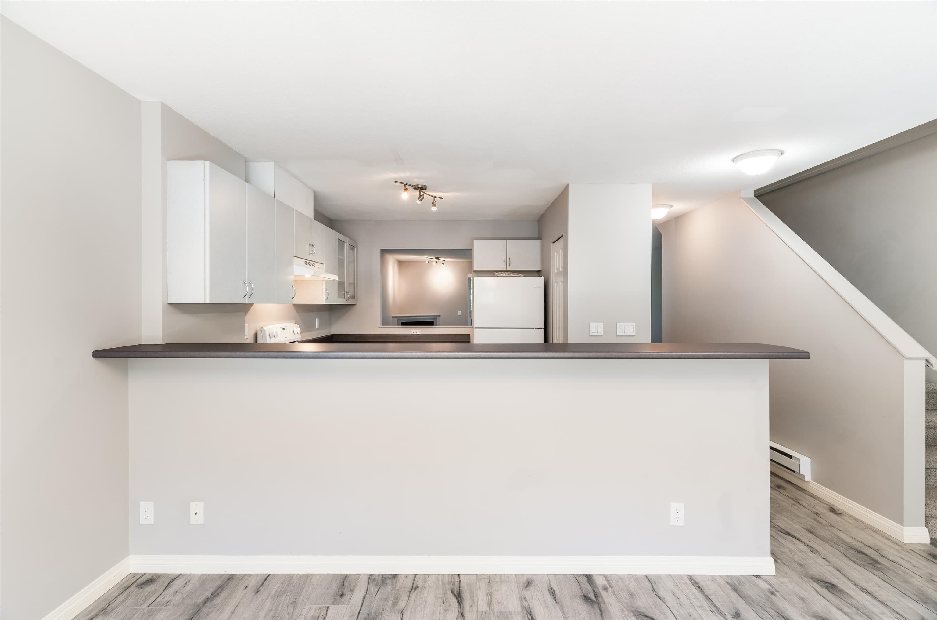 132 Shoreline Circle, Port Moody, V3H 5B3 — photo 5