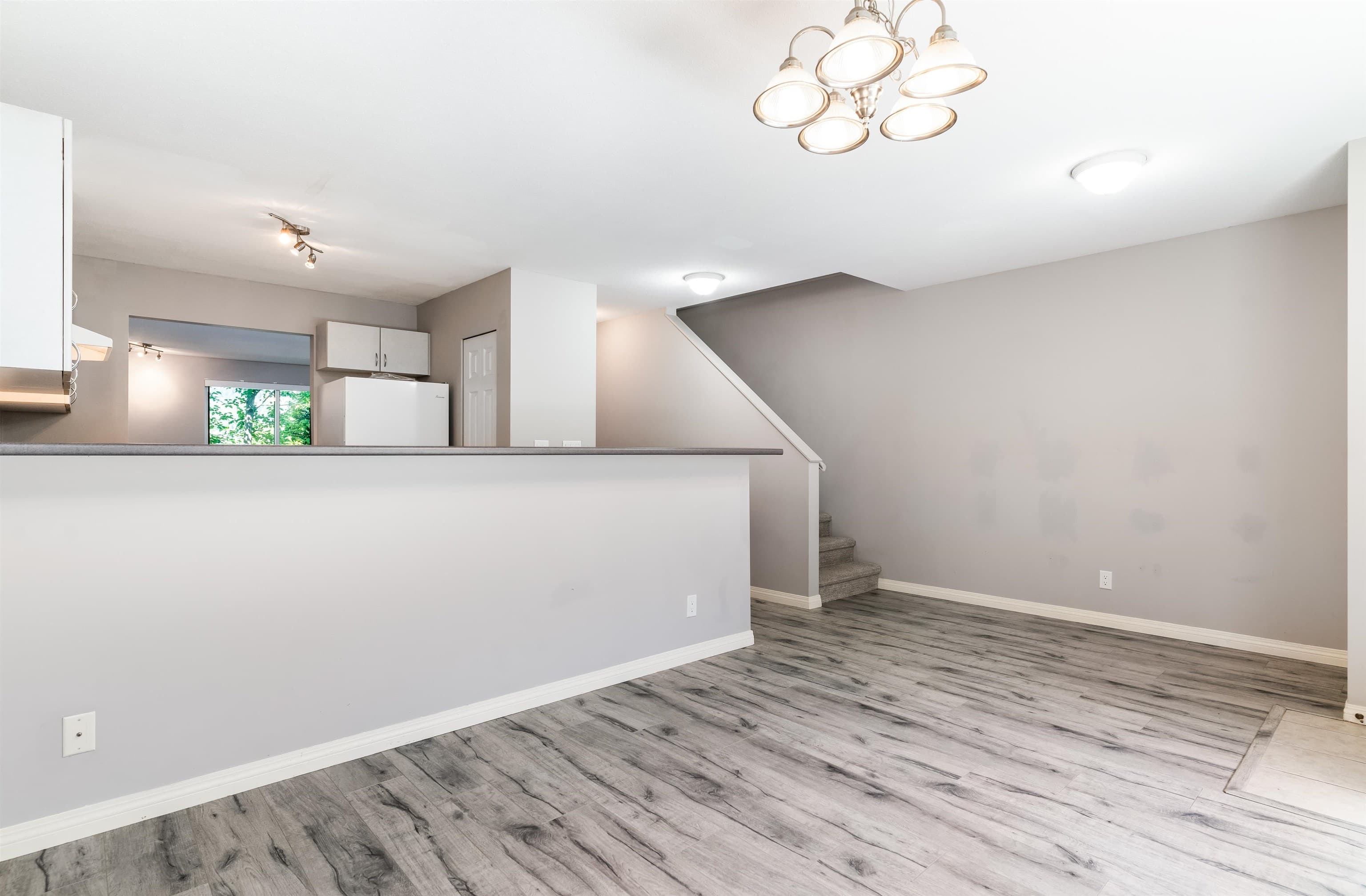 132 Shoreline Circle, Port Moody, V3H 5B3 — photo 4